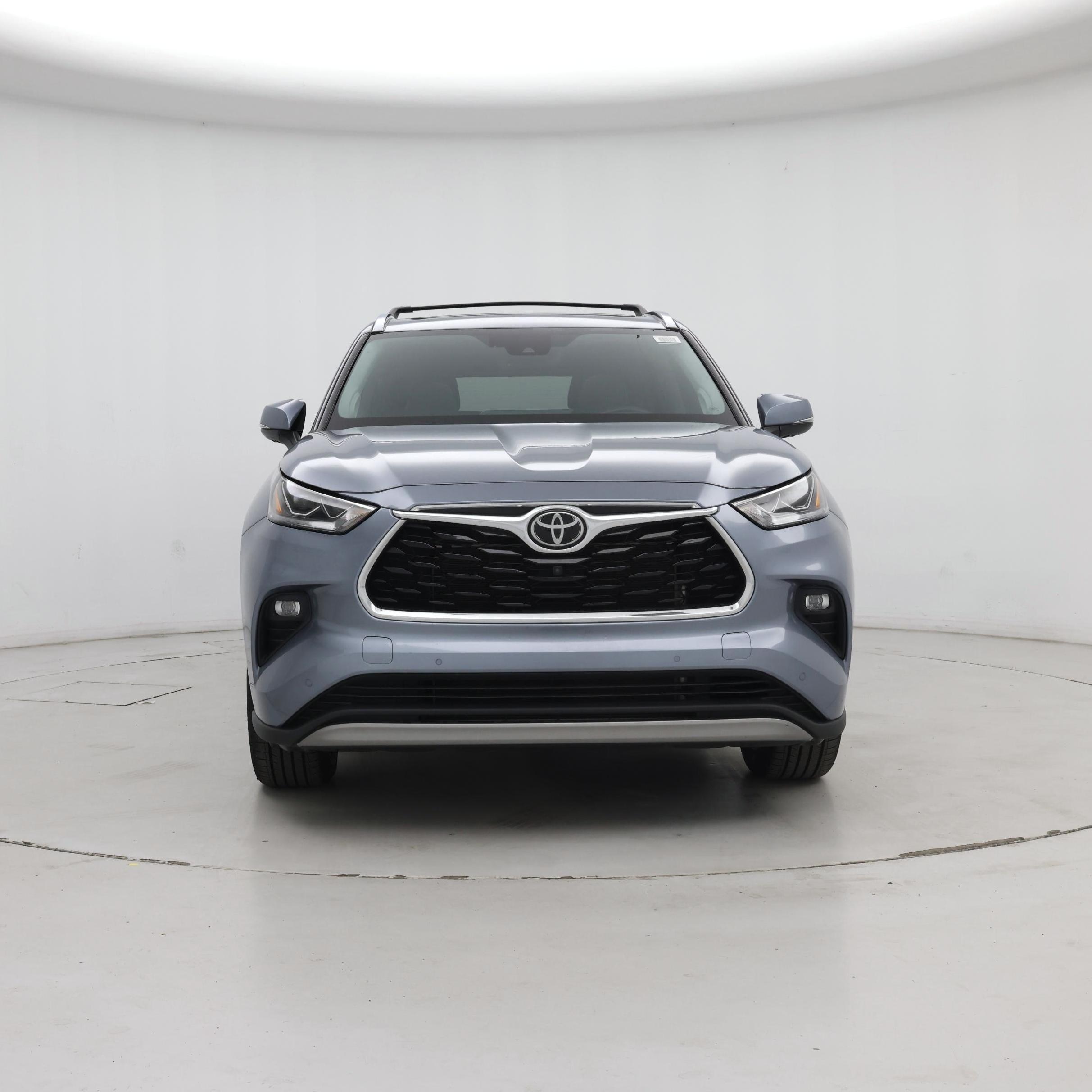 Thumbnail: 2022 Toyota Highlander - 5