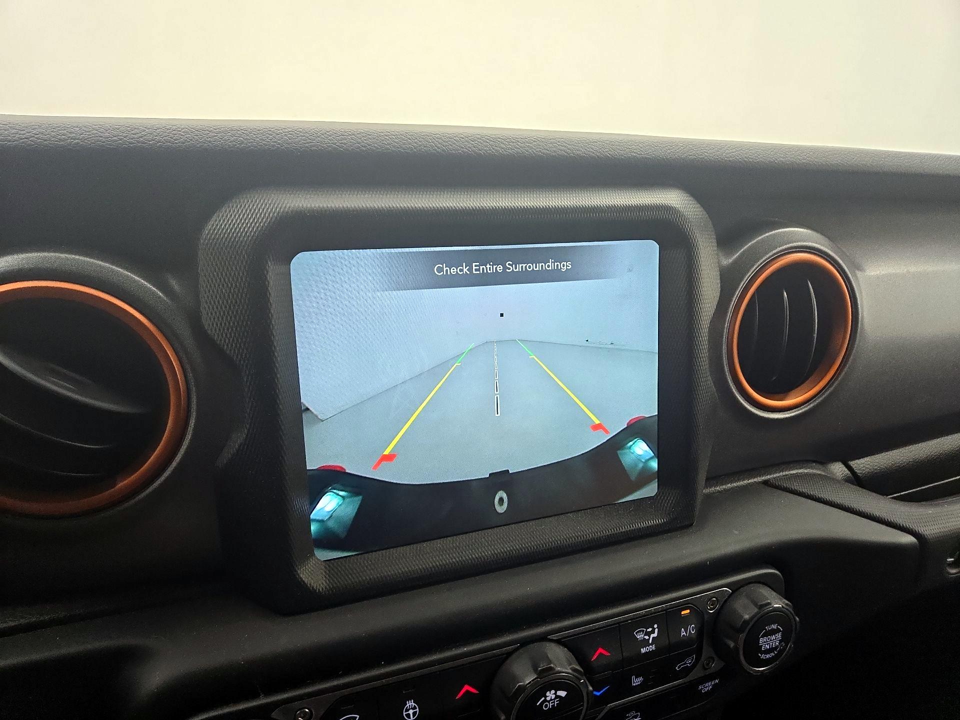 Thumbnail: 2022 Jeep Gladiator - 15