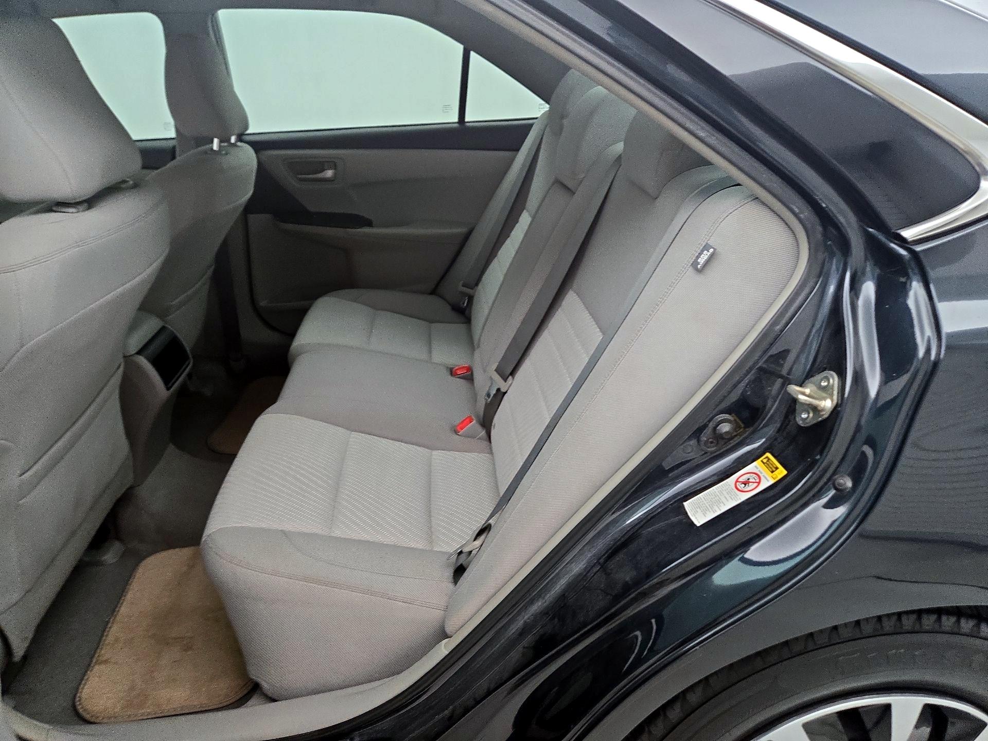 Thumbnail: 2015 Toyota Camry - 19