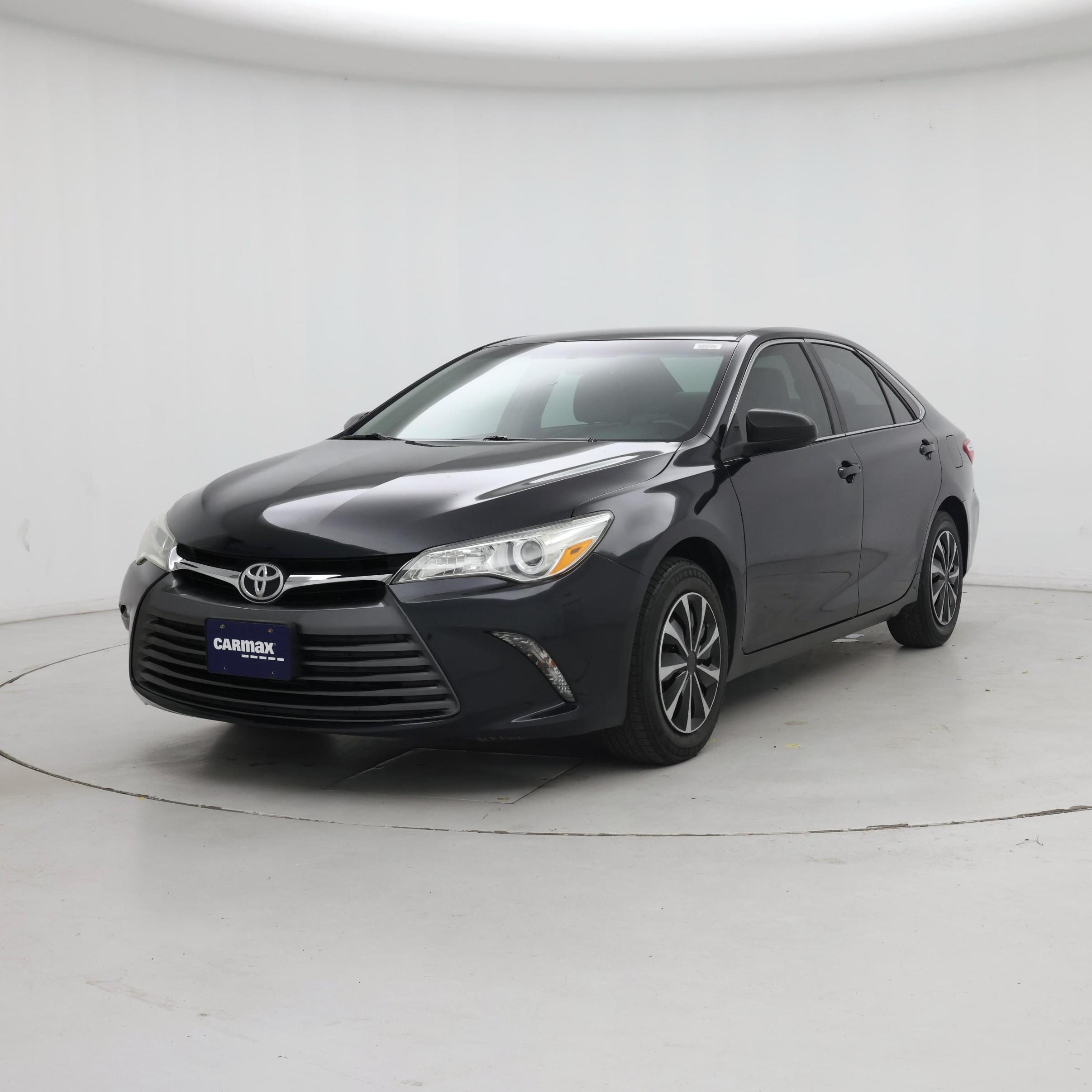 Thumbnail: 2015 Toyota Camry - 4