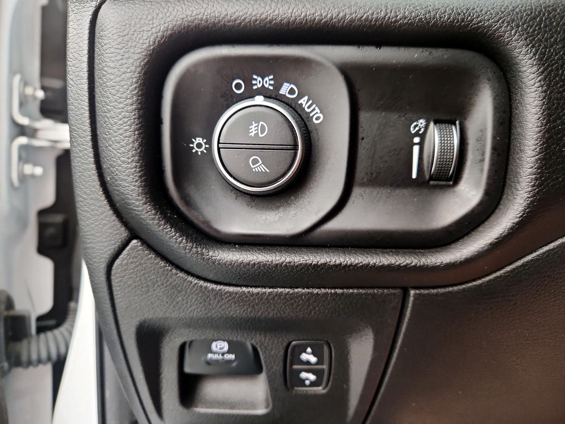 Thumbnail: 2023 RAM 1500 - 13