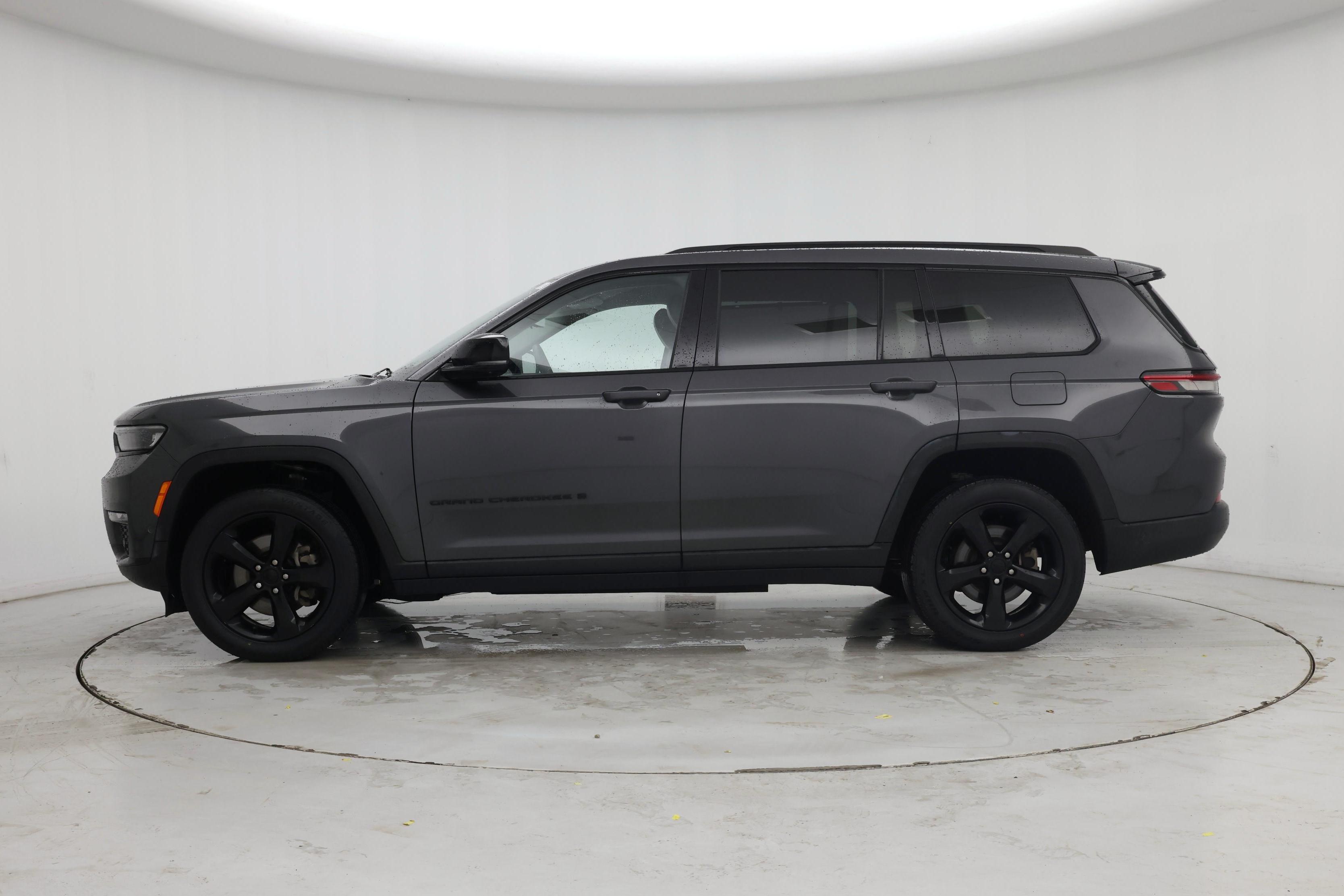 Thumbnail: 2023 Jeep Grand Cherokee L - 3
