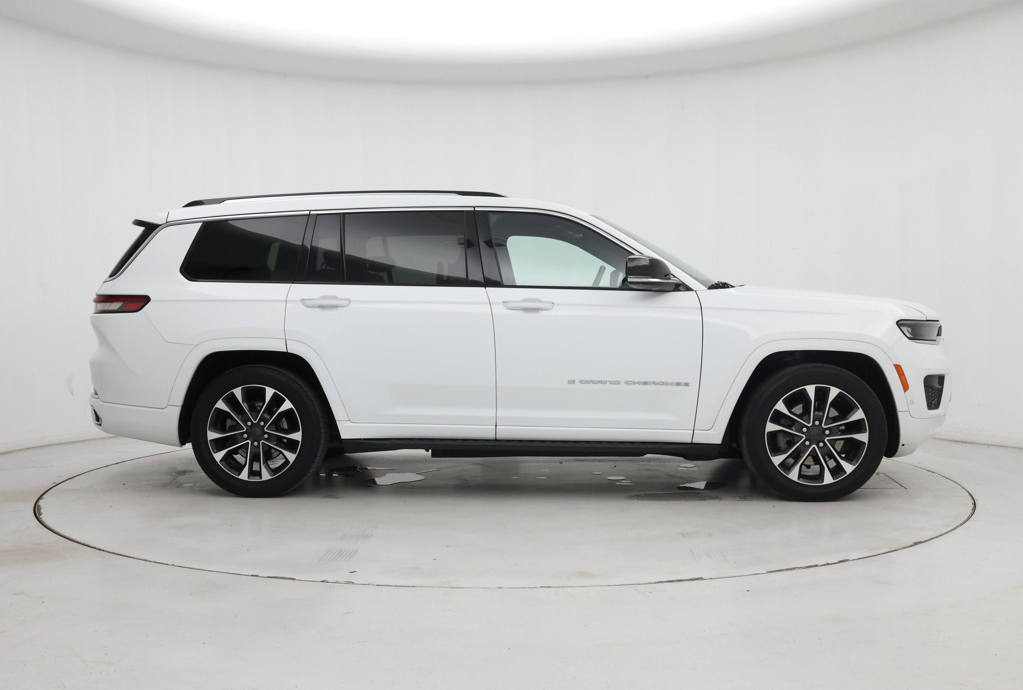 Thumbnail: 2023 Jeep Grand Cherokee L - 7