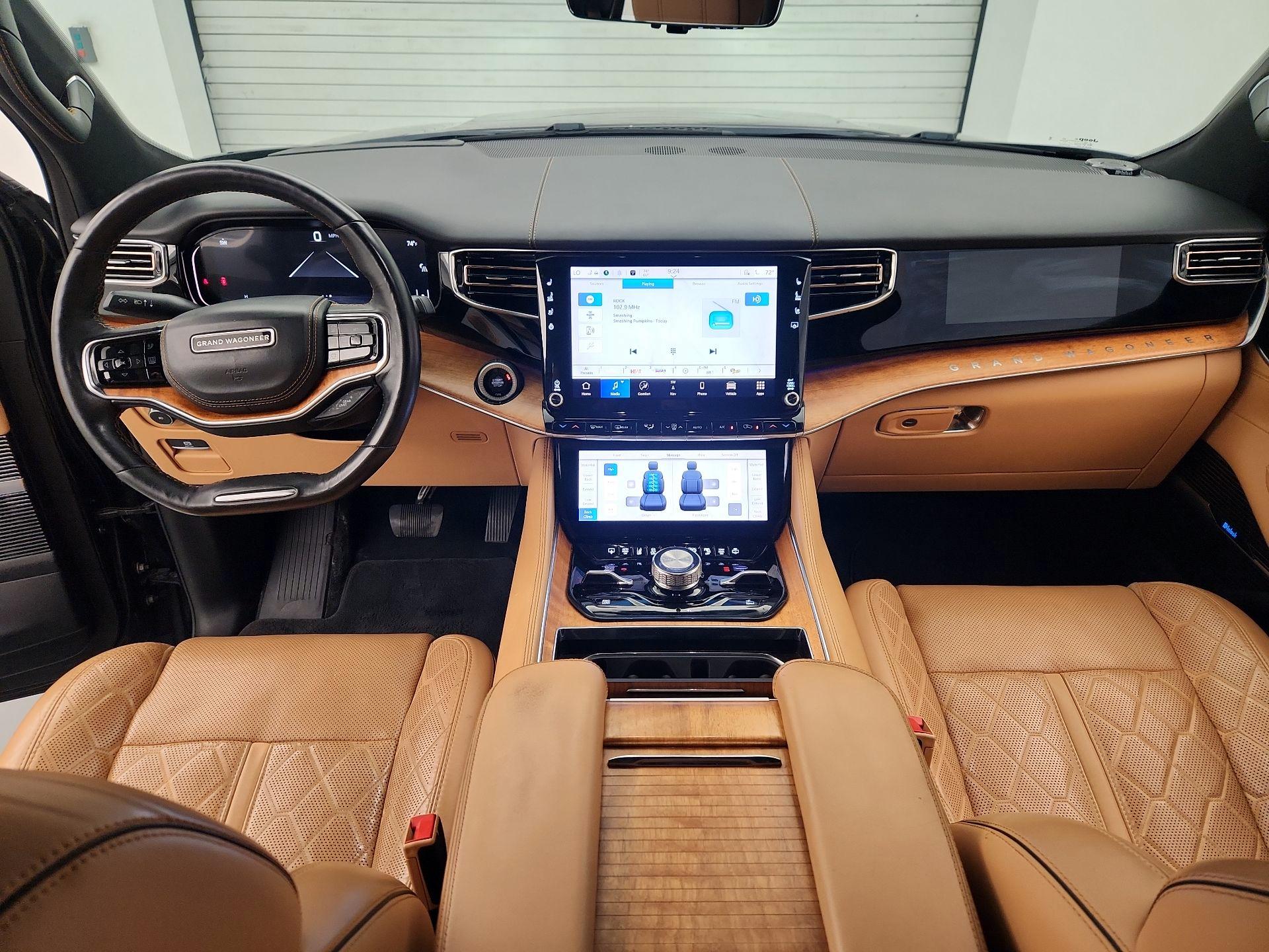 Thumbnail: 2022 Jeep Grand Wagoneer - 9
