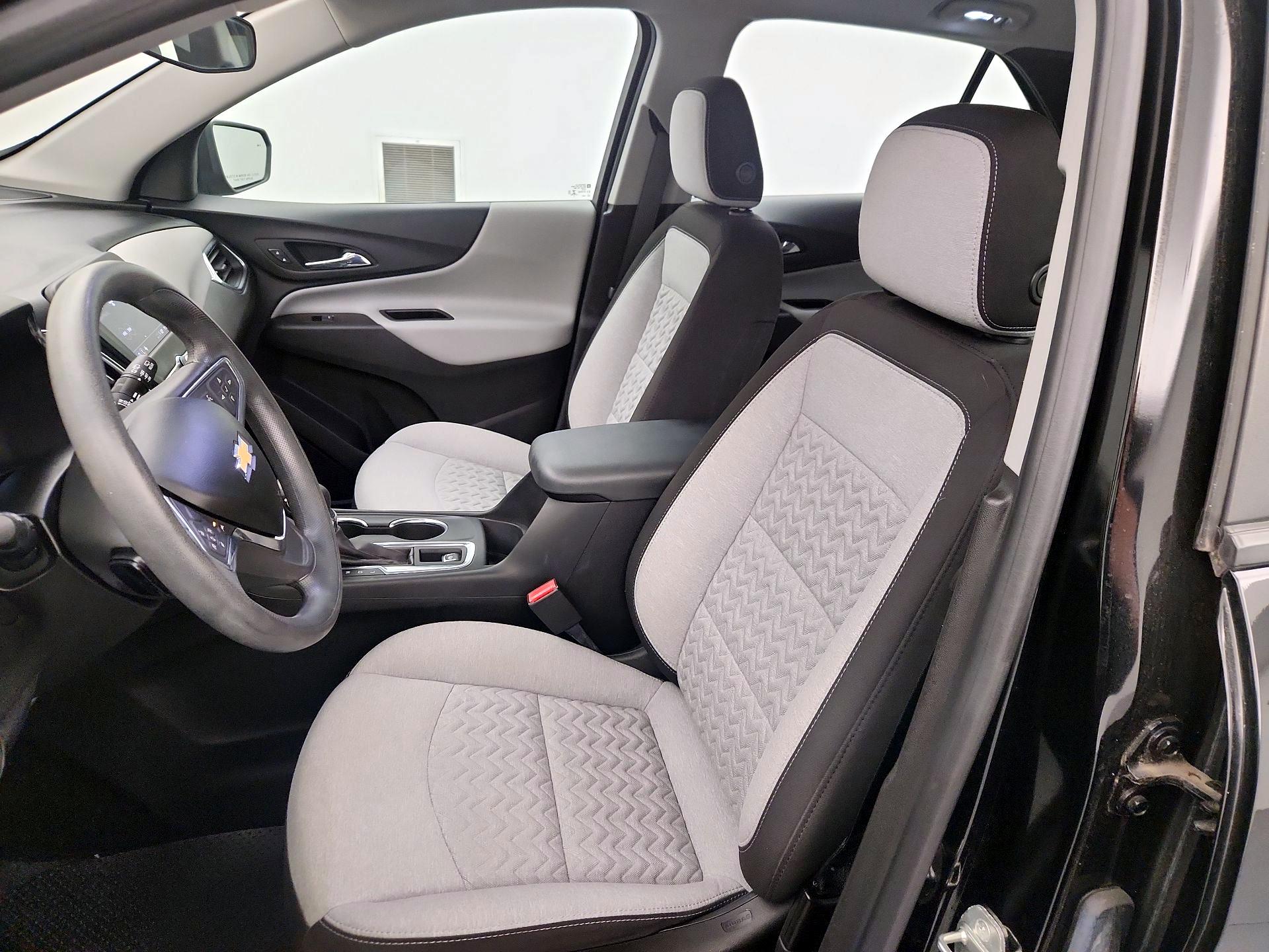 Thumbnail: 2022 Chevrolet Equinox - 11