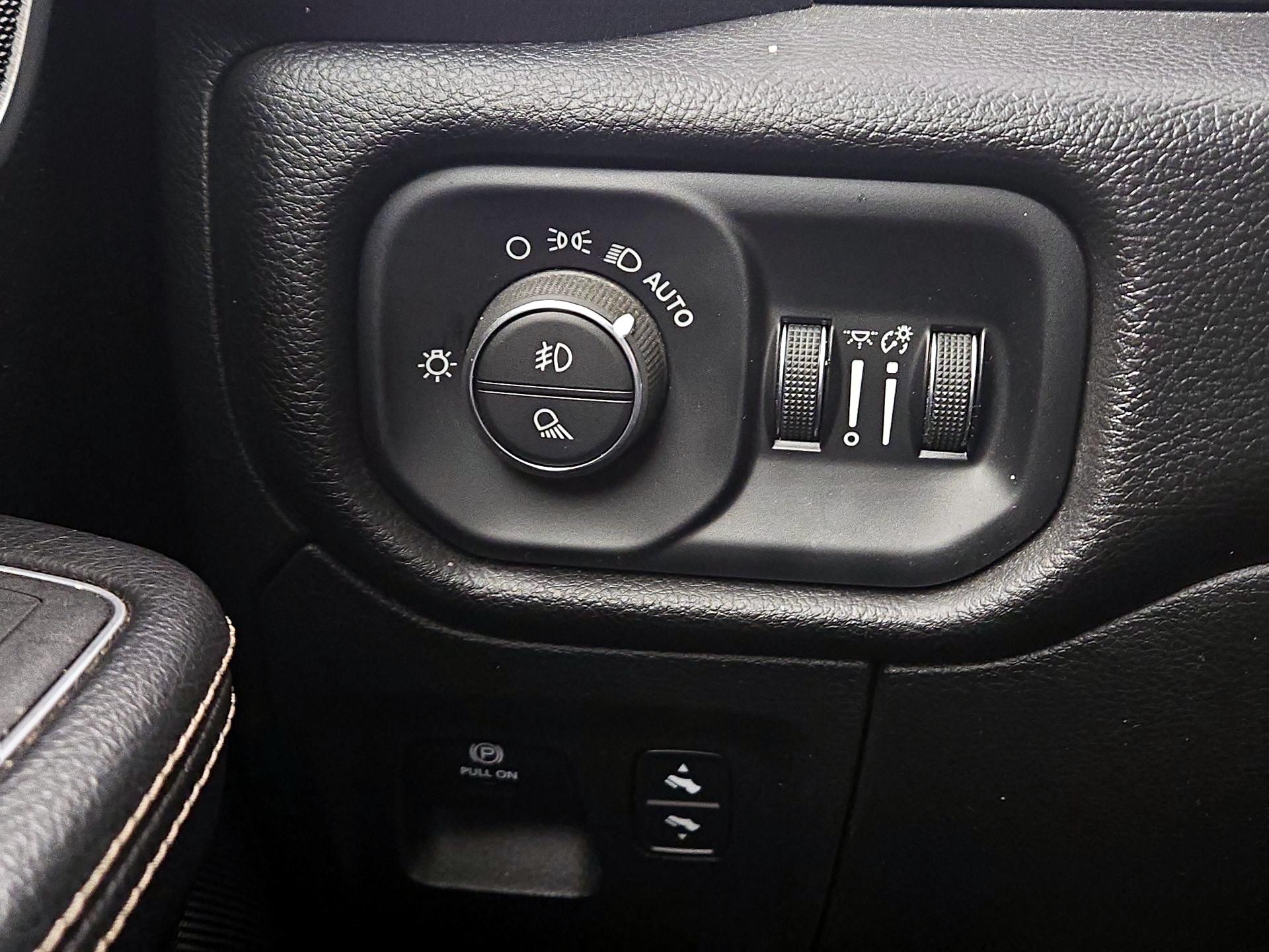 Thumbnail: 2023 RAM 1500 - 13