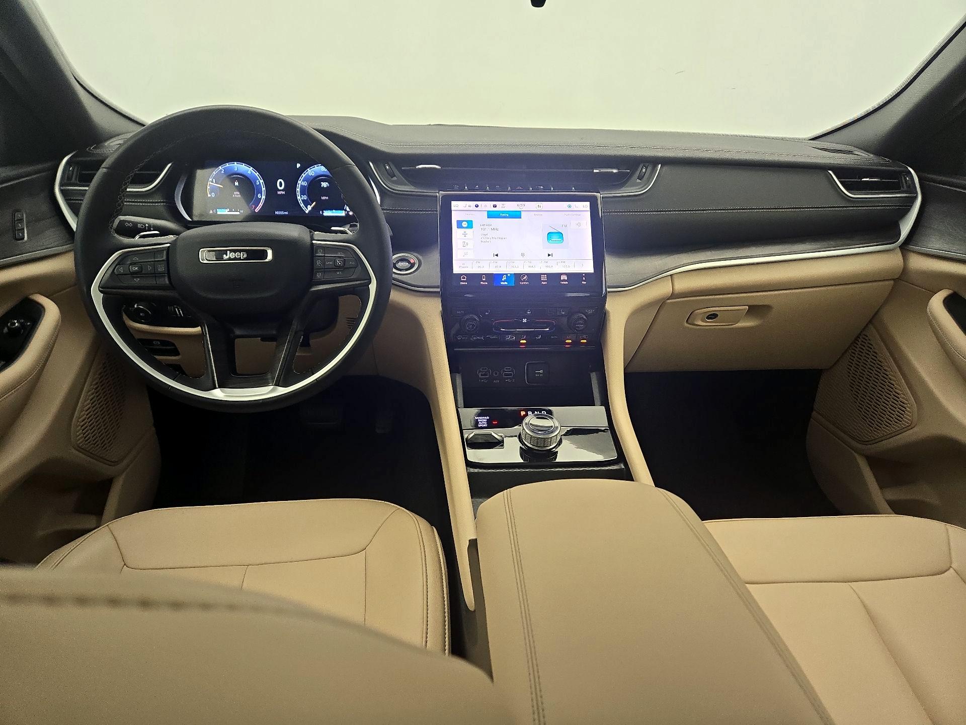 Thumbnail: 2024 Jeep Grand Cherokee - 9