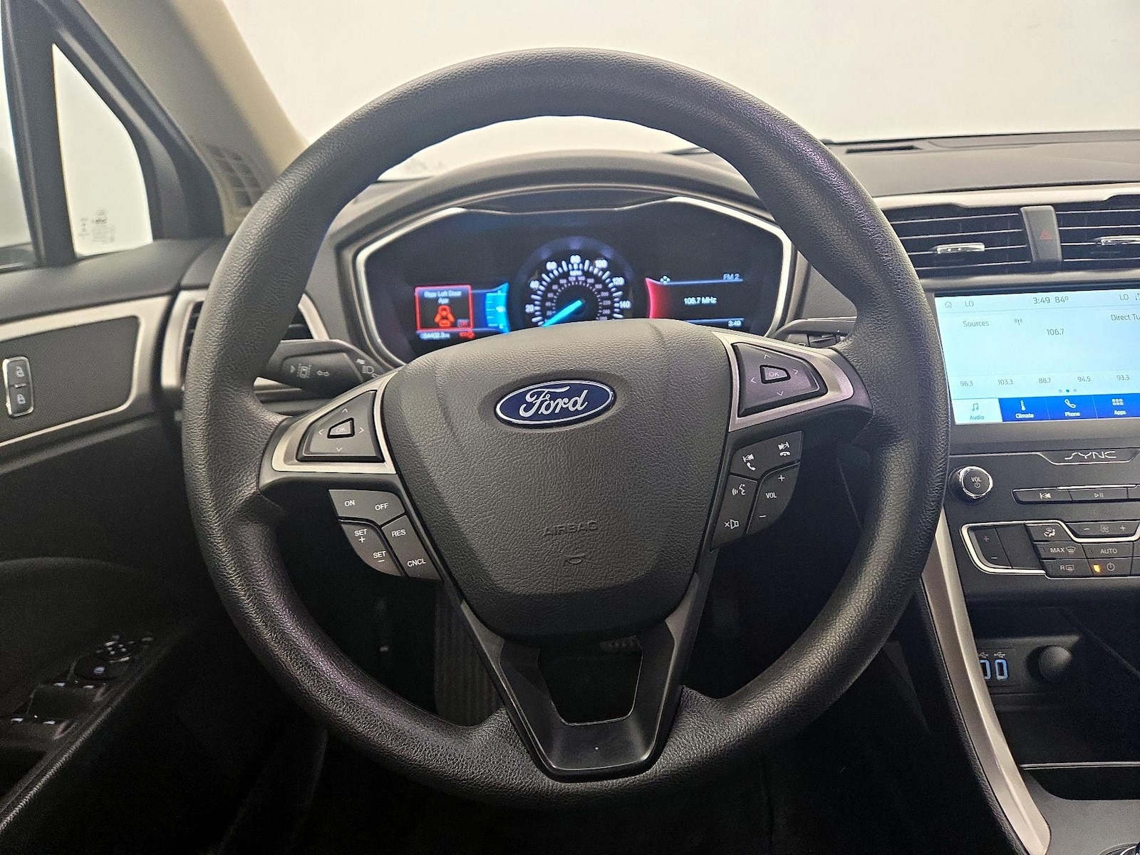 2020 Ford Fusion S - Photo 11