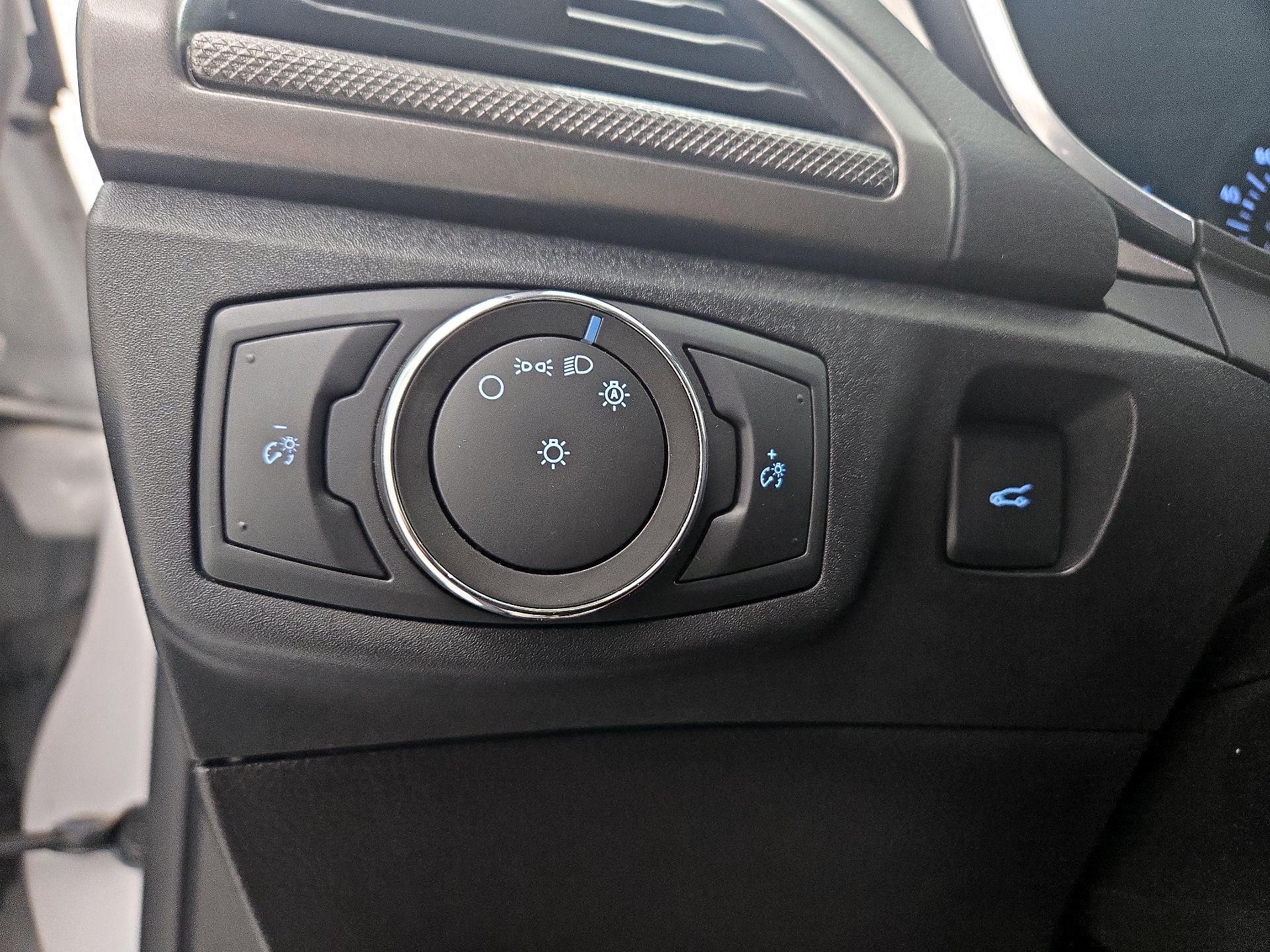 Thumbnail: 2020 Ford Fusion - 13
