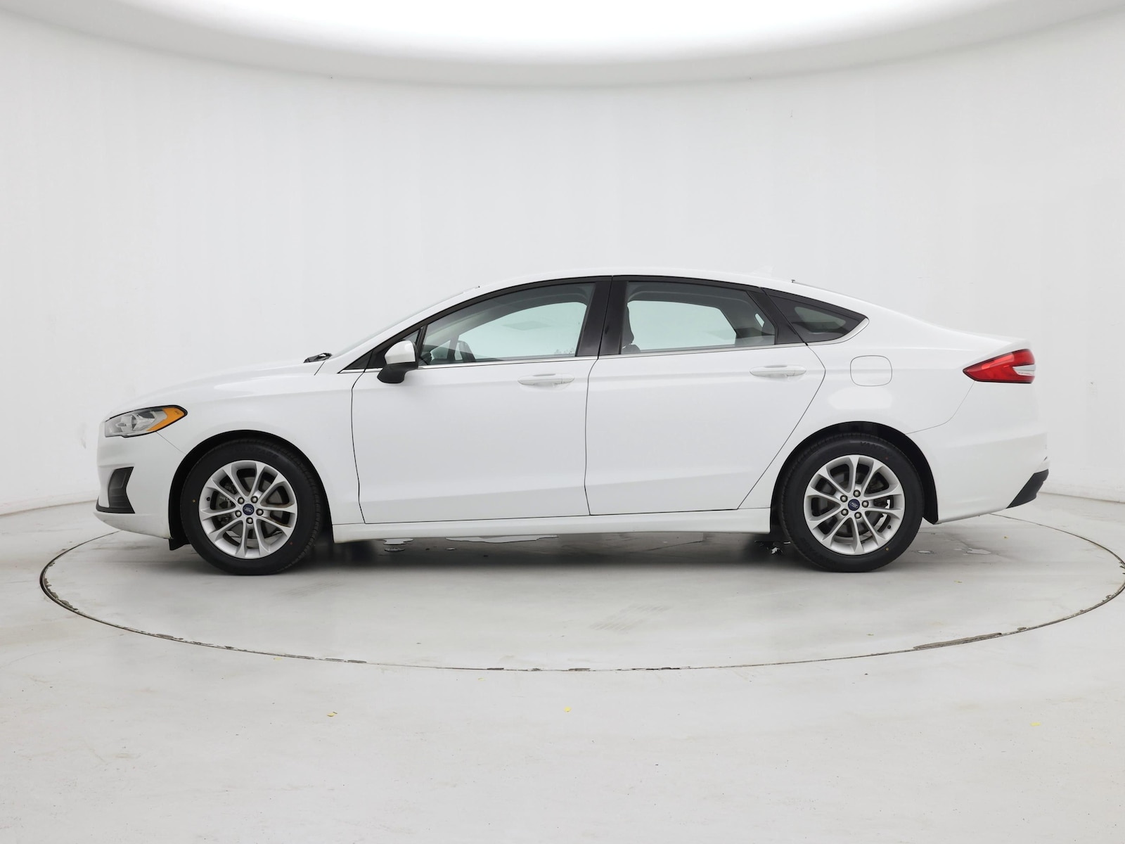 2020 Ford Fusion S - Photo 4