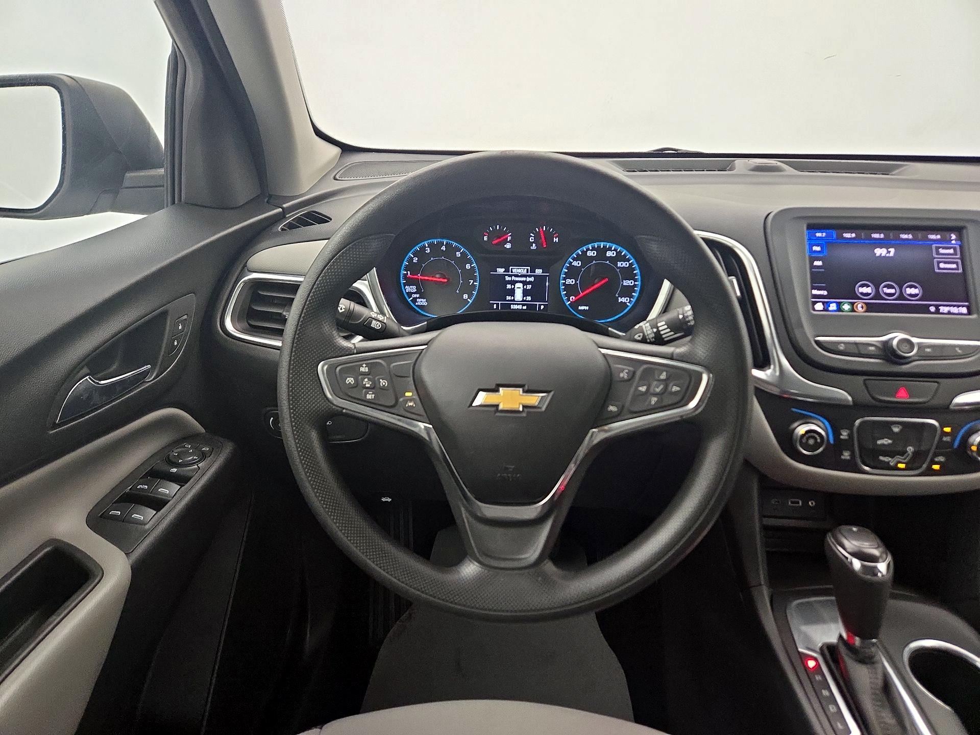 Thumbnail: 2021 Chevrolet Equinox - 10