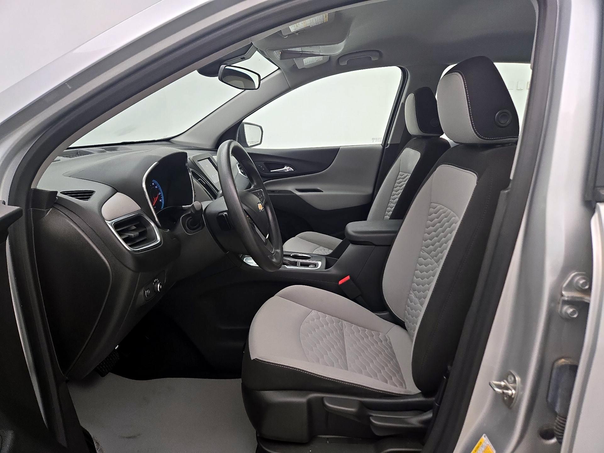 Thumbnail: 2021 Chevrolet Equinox - 11