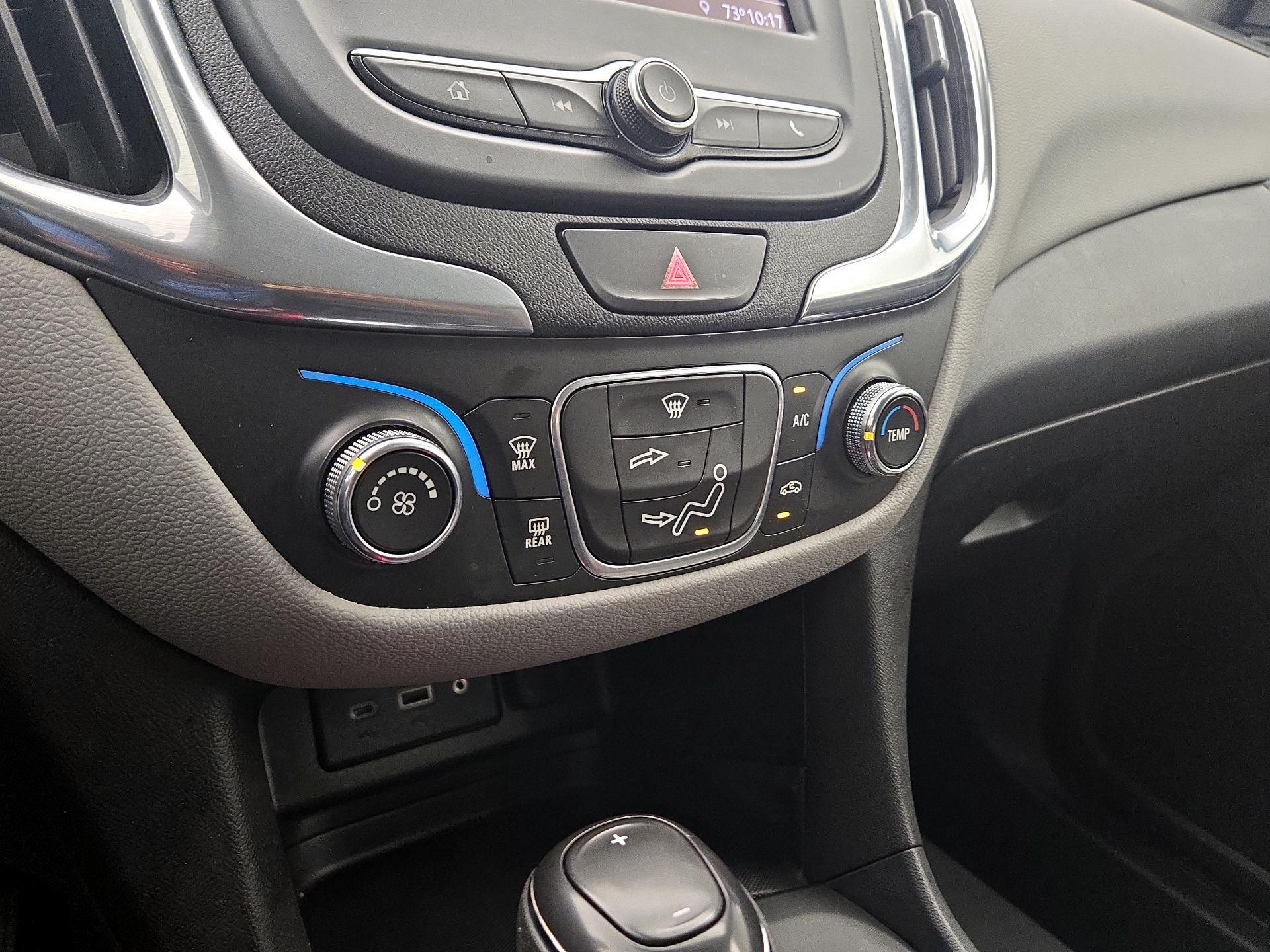 Thumbnail: 2021 Chevrolet Equinox - 16
