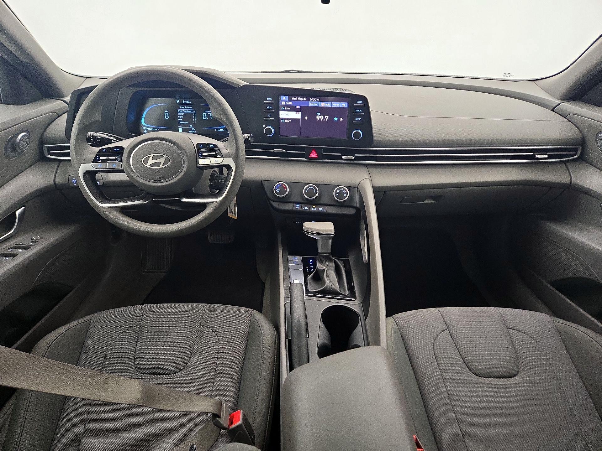 Thumbnail: 2025 Hyundai Elantra - 9