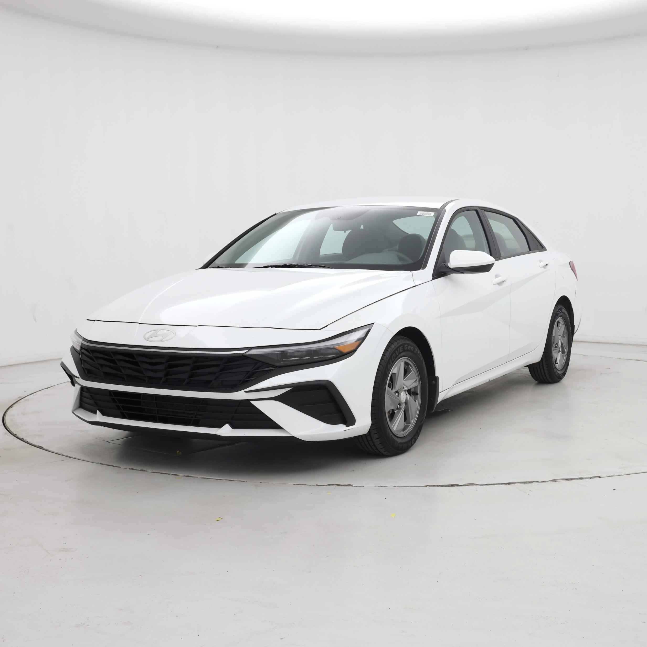 Thumbnail: 2025 Hyundai Elantra - 4