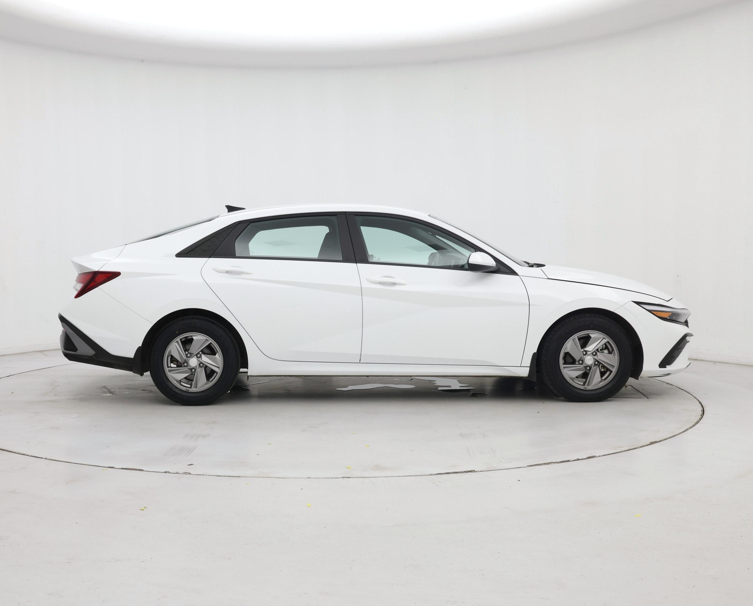Thumbnail: 2025 Hyundai Elantra - 7