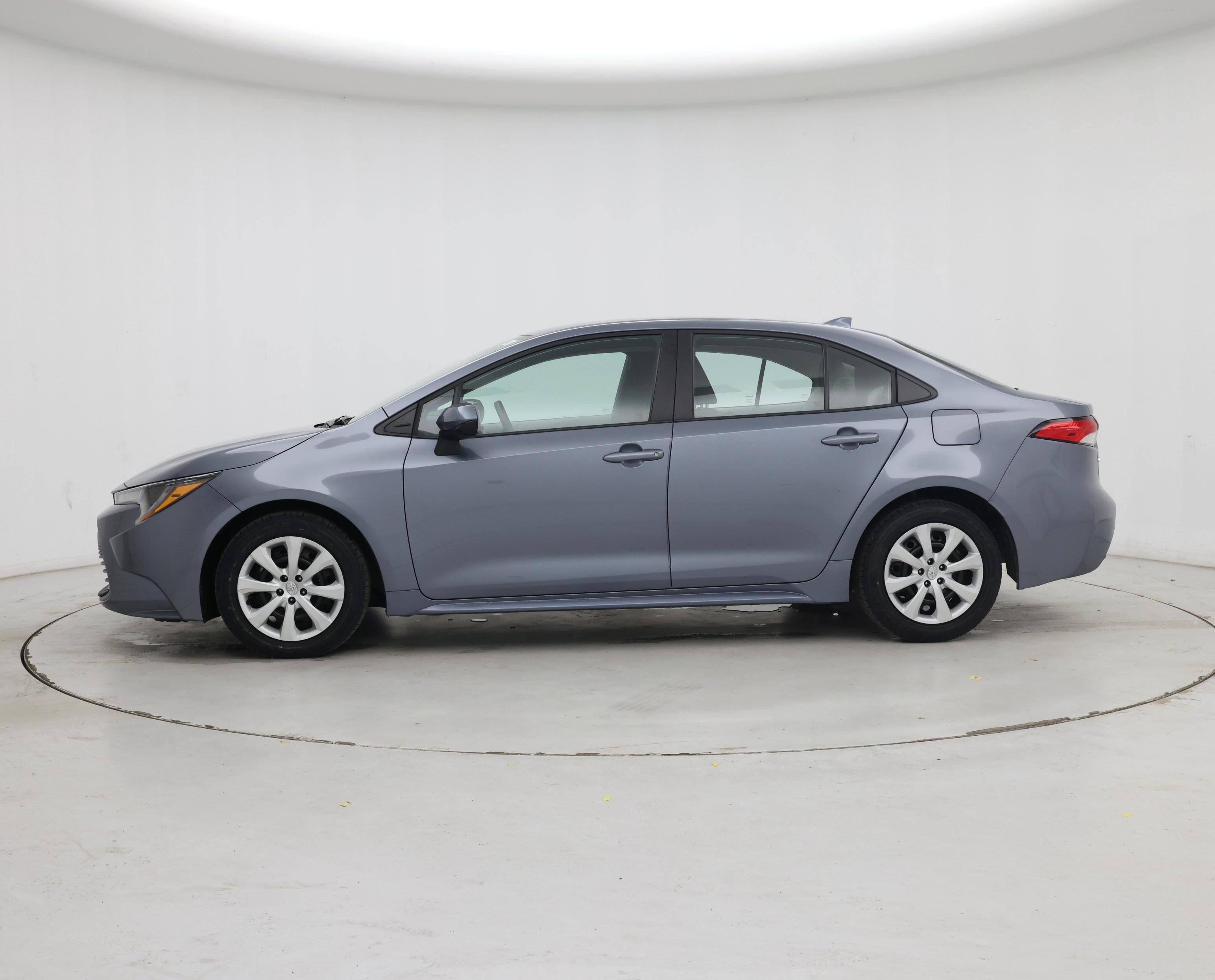 Thumbnail: 2024 Toyota Corolla - 3