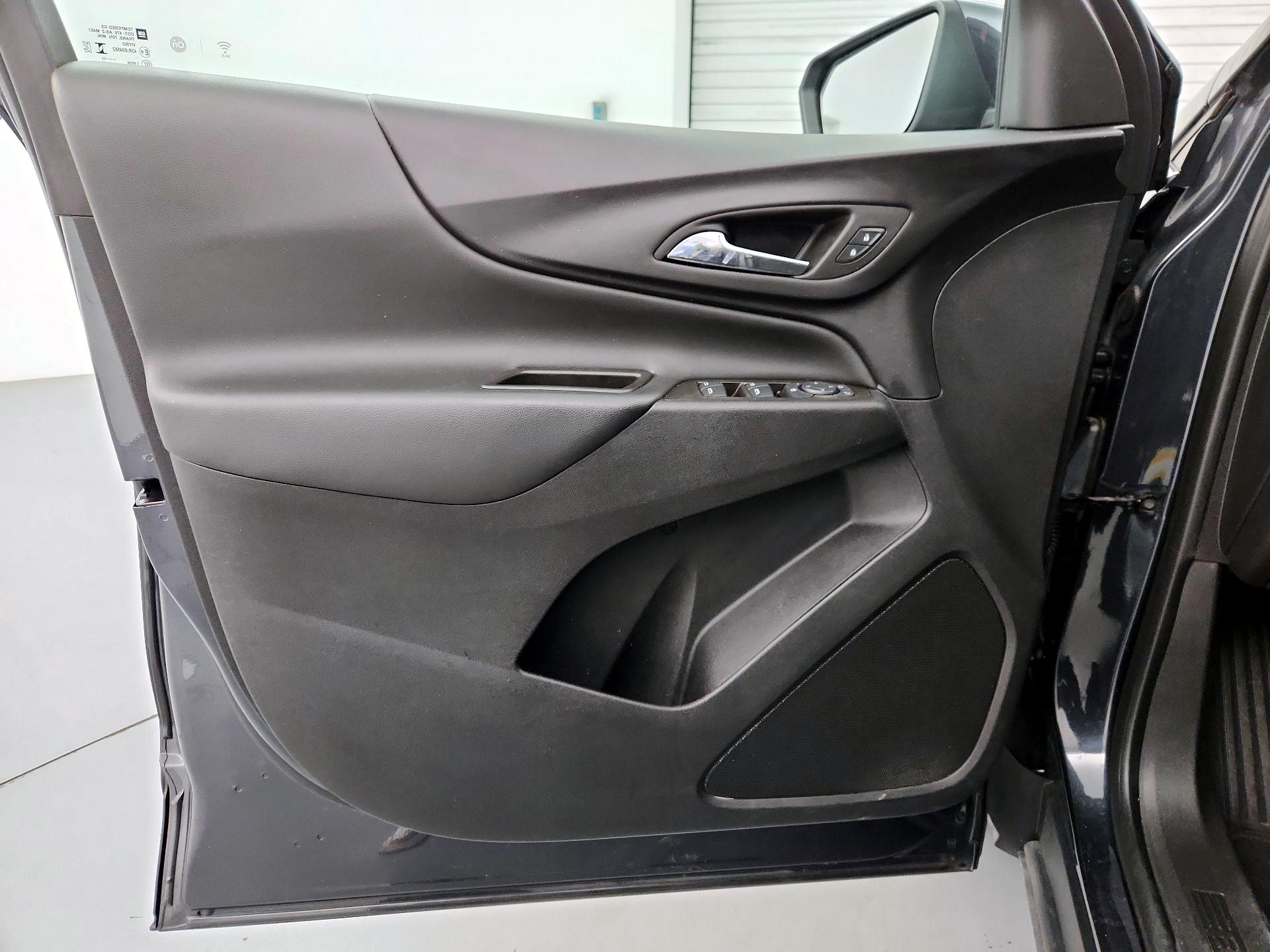 Thumbnail: 2023 Chevrolet Equinox - 12