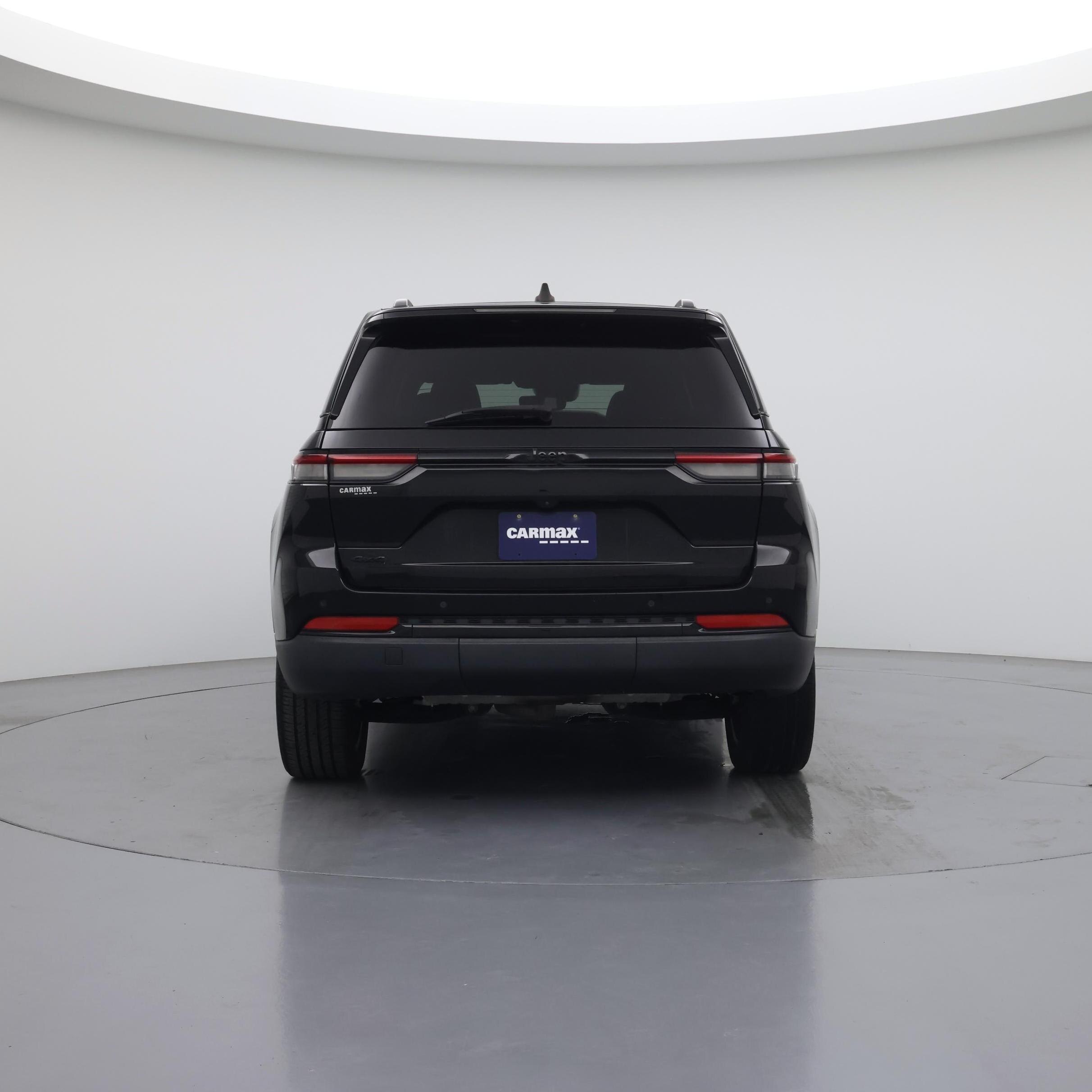 Thumbnail: 2023 Jeep Grand Cherokee - 6