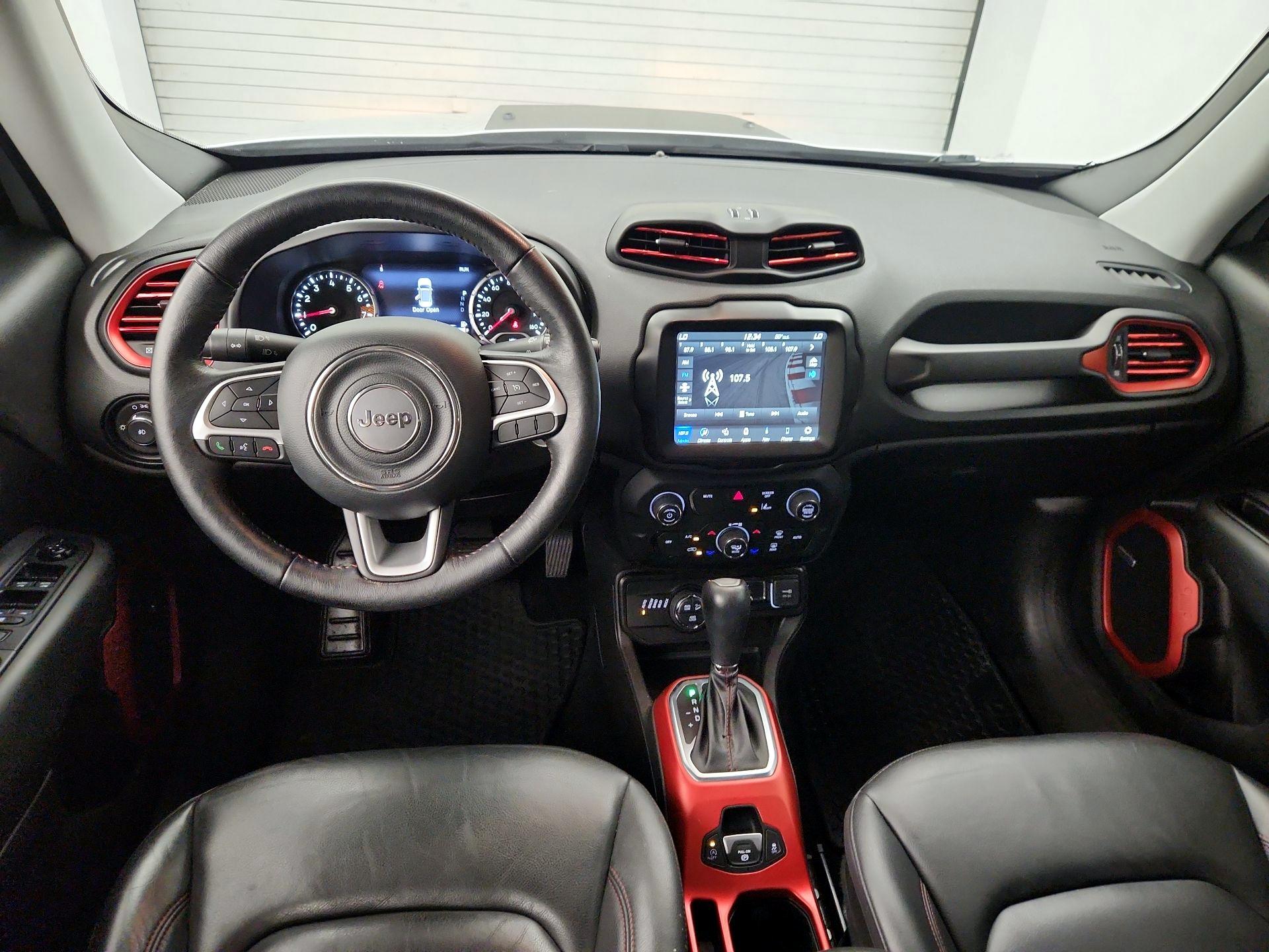 Thumbnail: 2021 Jeep Renegade - 9