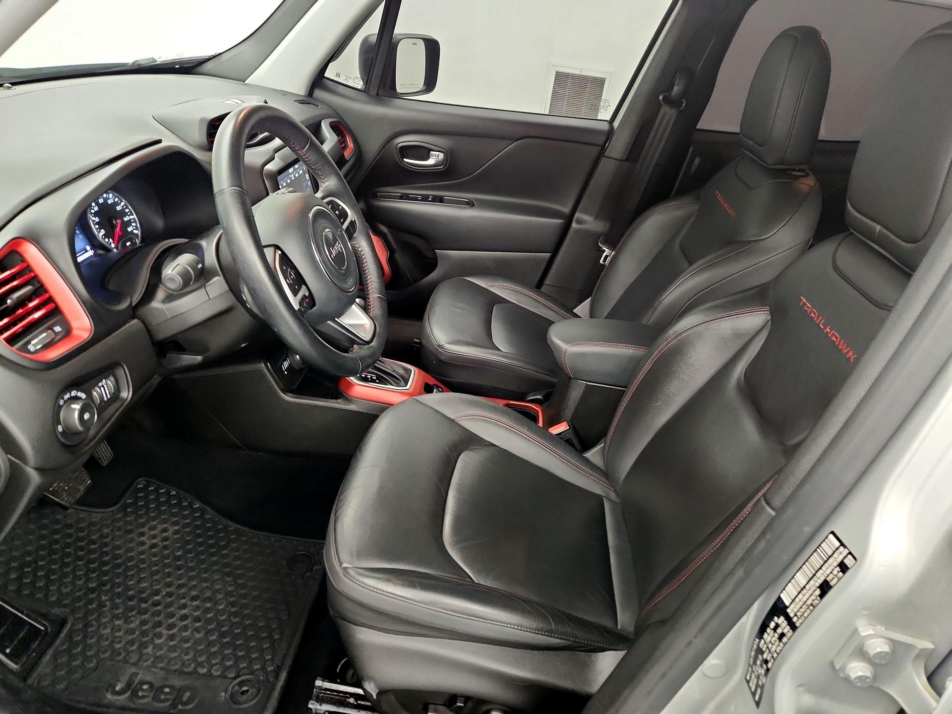 Thumbnail: 2021 Jeep Renegade - 11
