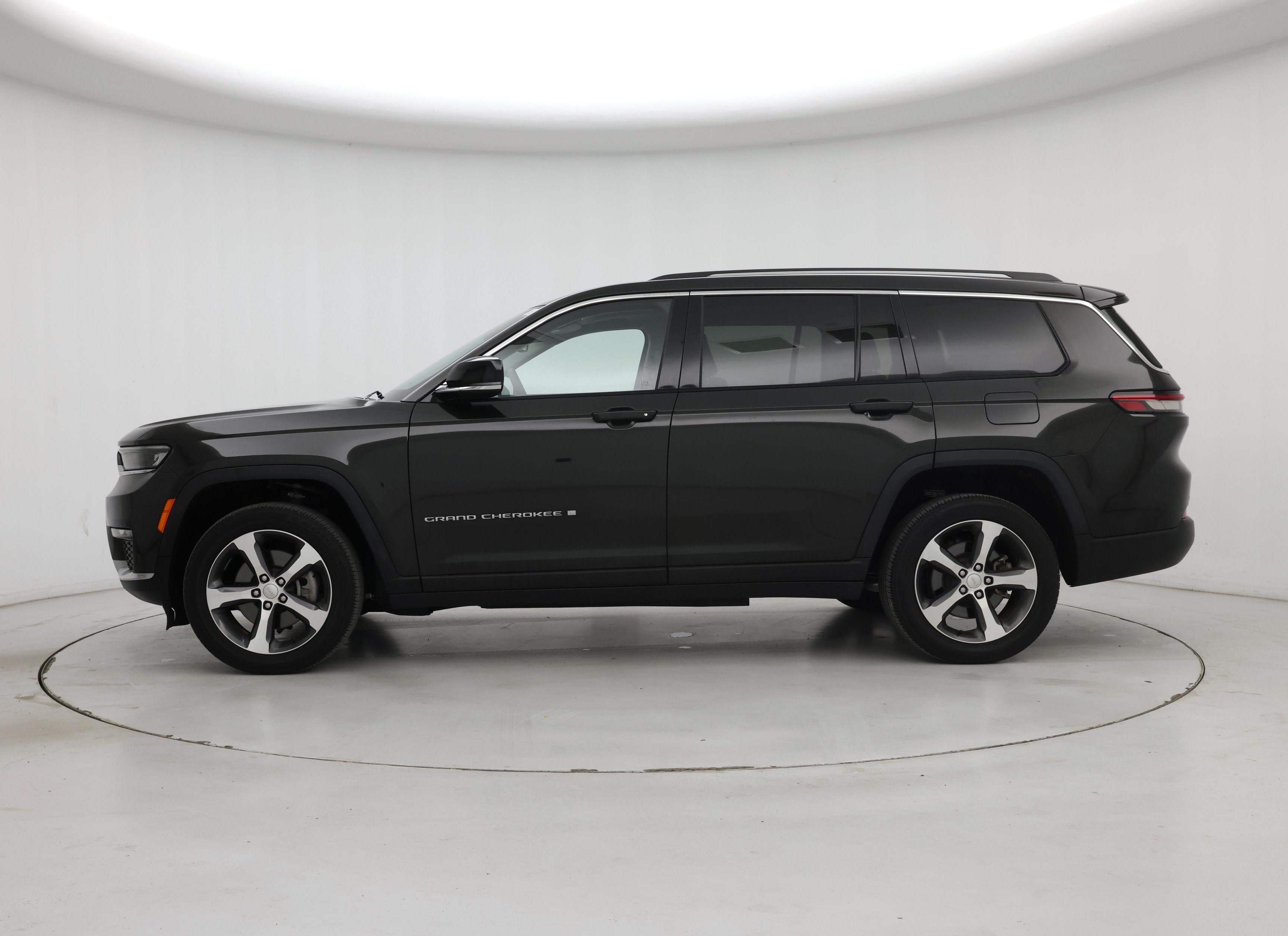 Thumbnail: 2023 Jeep Grand Cherokee L - 3