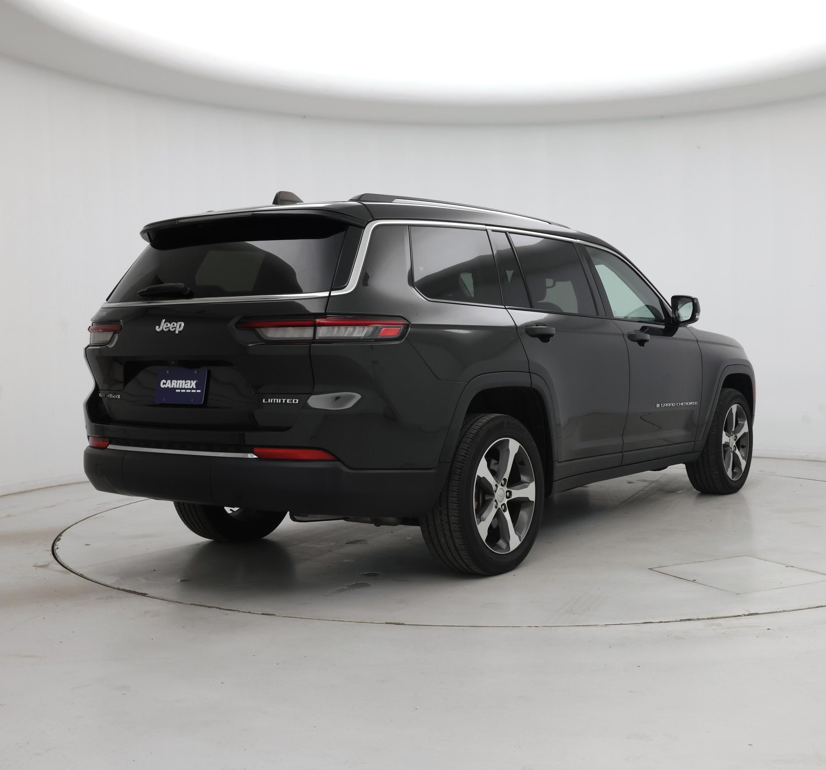 Thumbnail: 2023 Jeep Grand Cherokee L - 8