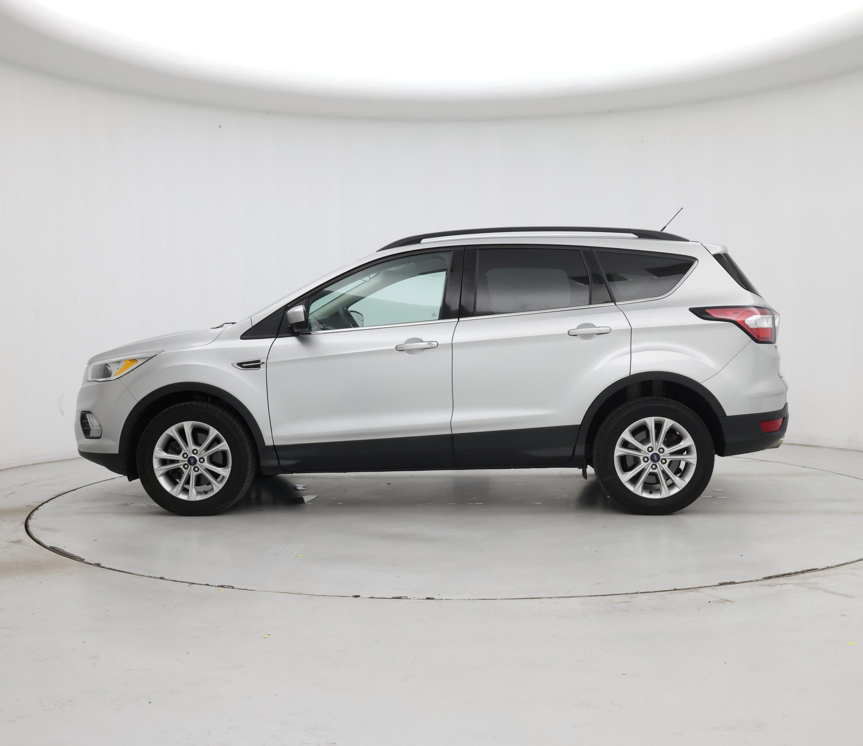Thumbnail: 2018 Ford Escape - 3