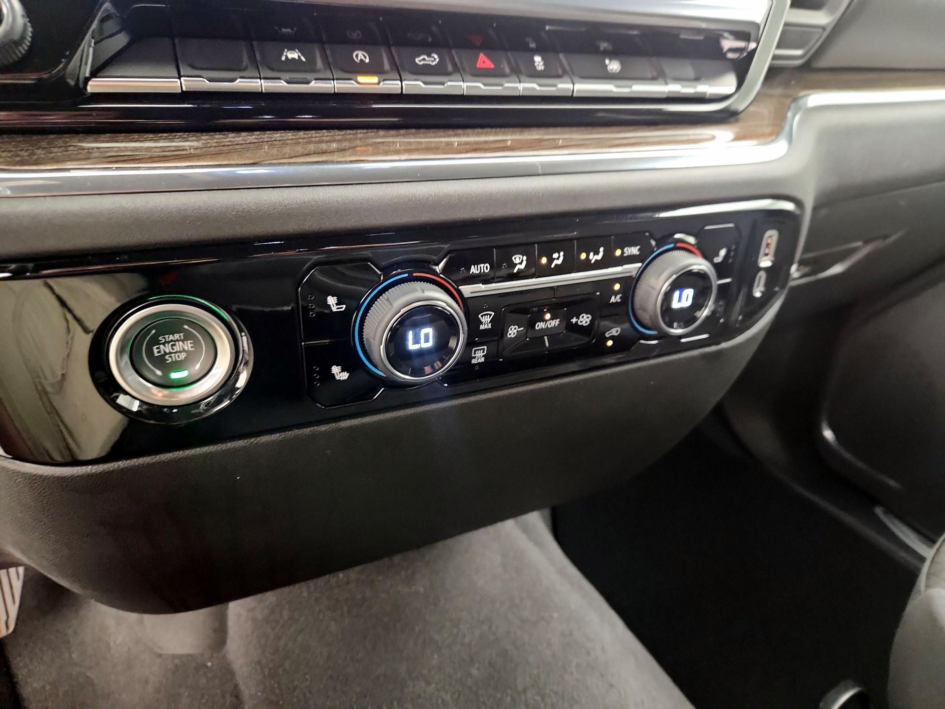 Thumbnail: 2023 Chevrolet Silverado 1500 - 16