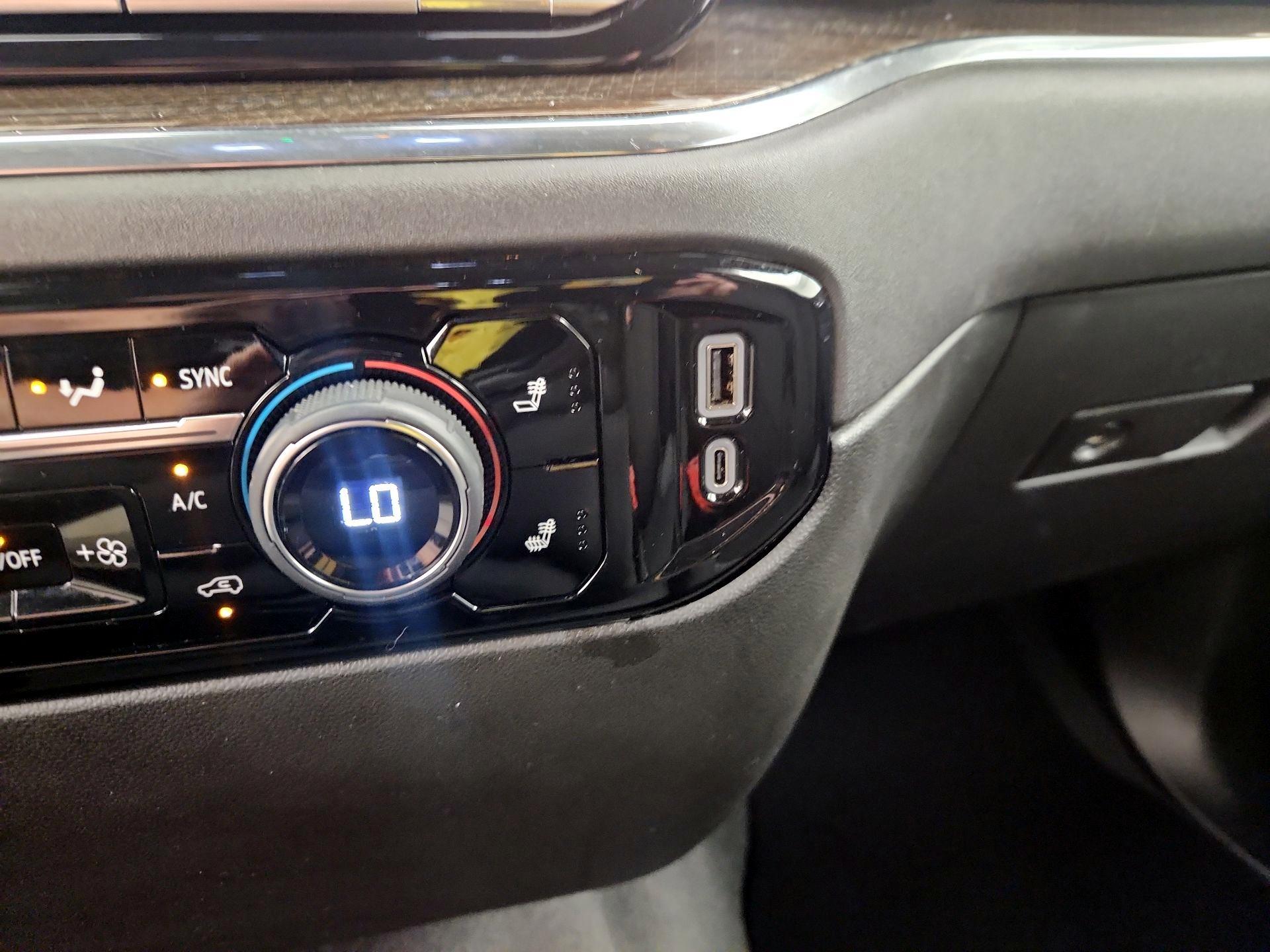 Thumbnail: 2023 Chevrolet Silverado 1500 - 18