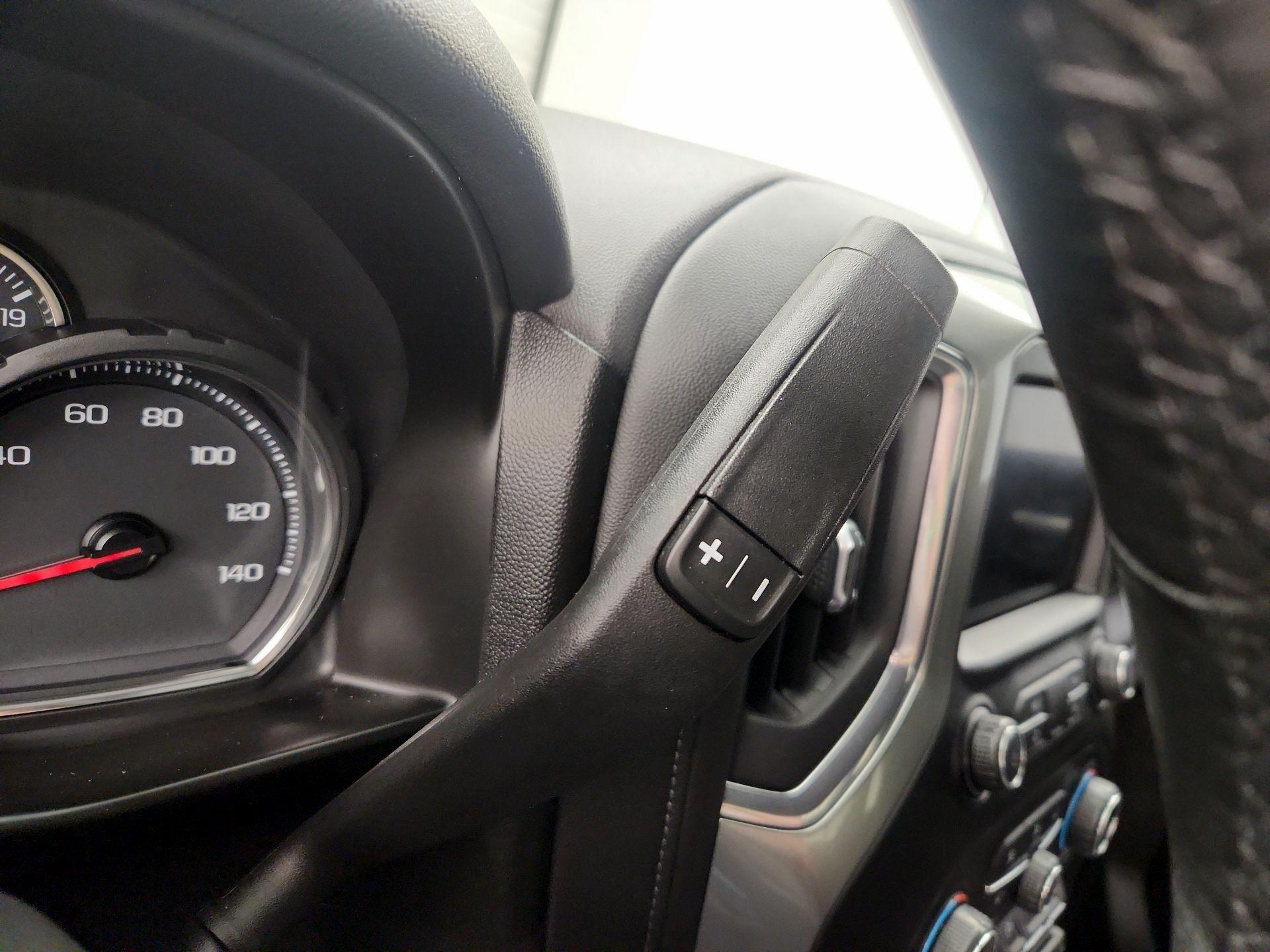 Thumbnail: 2021 Chevrolet Silverado 1500 - 17