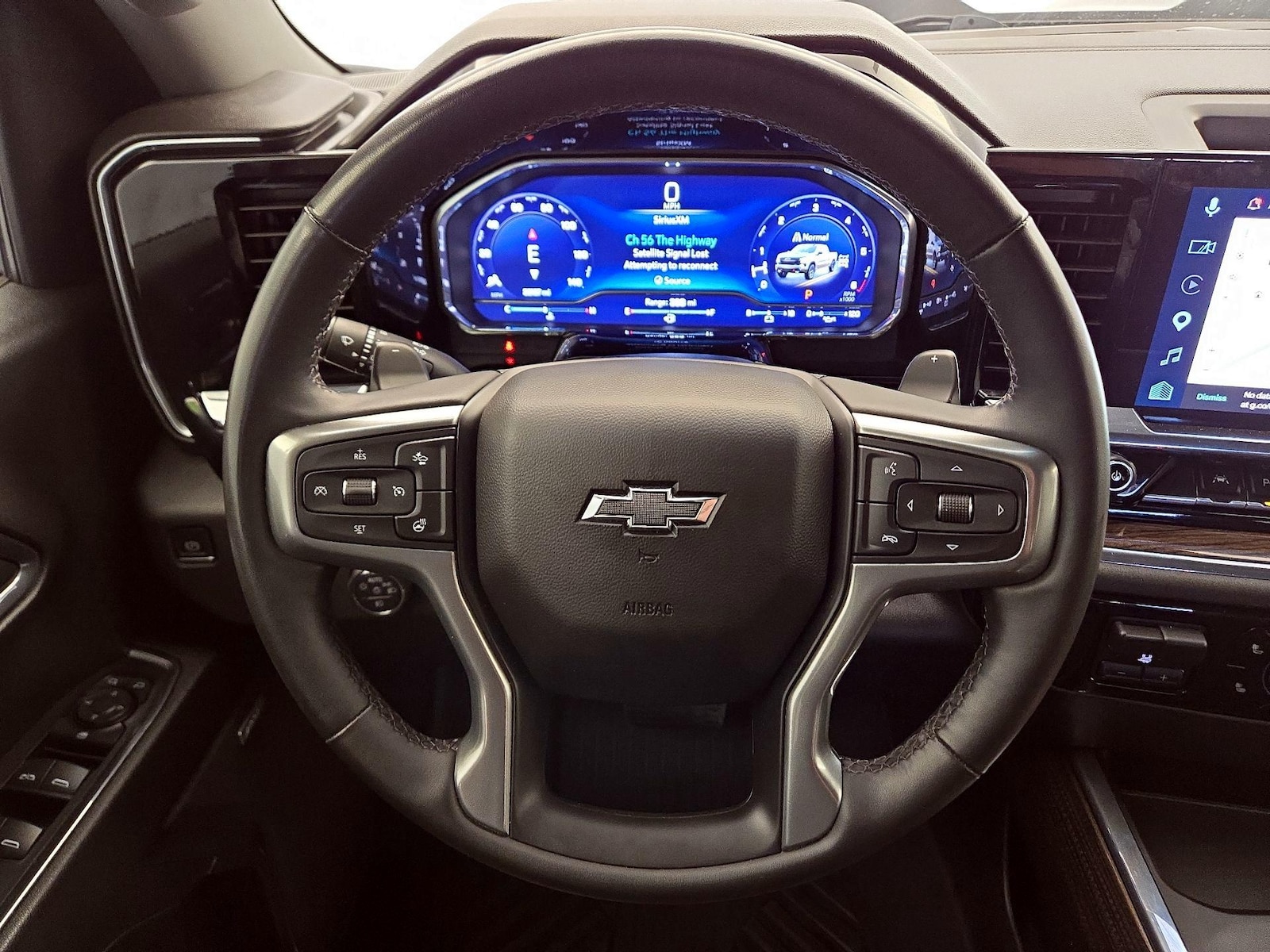 2024 Chevrolet Silverado 1500 LT Trail Boss - Photo 11