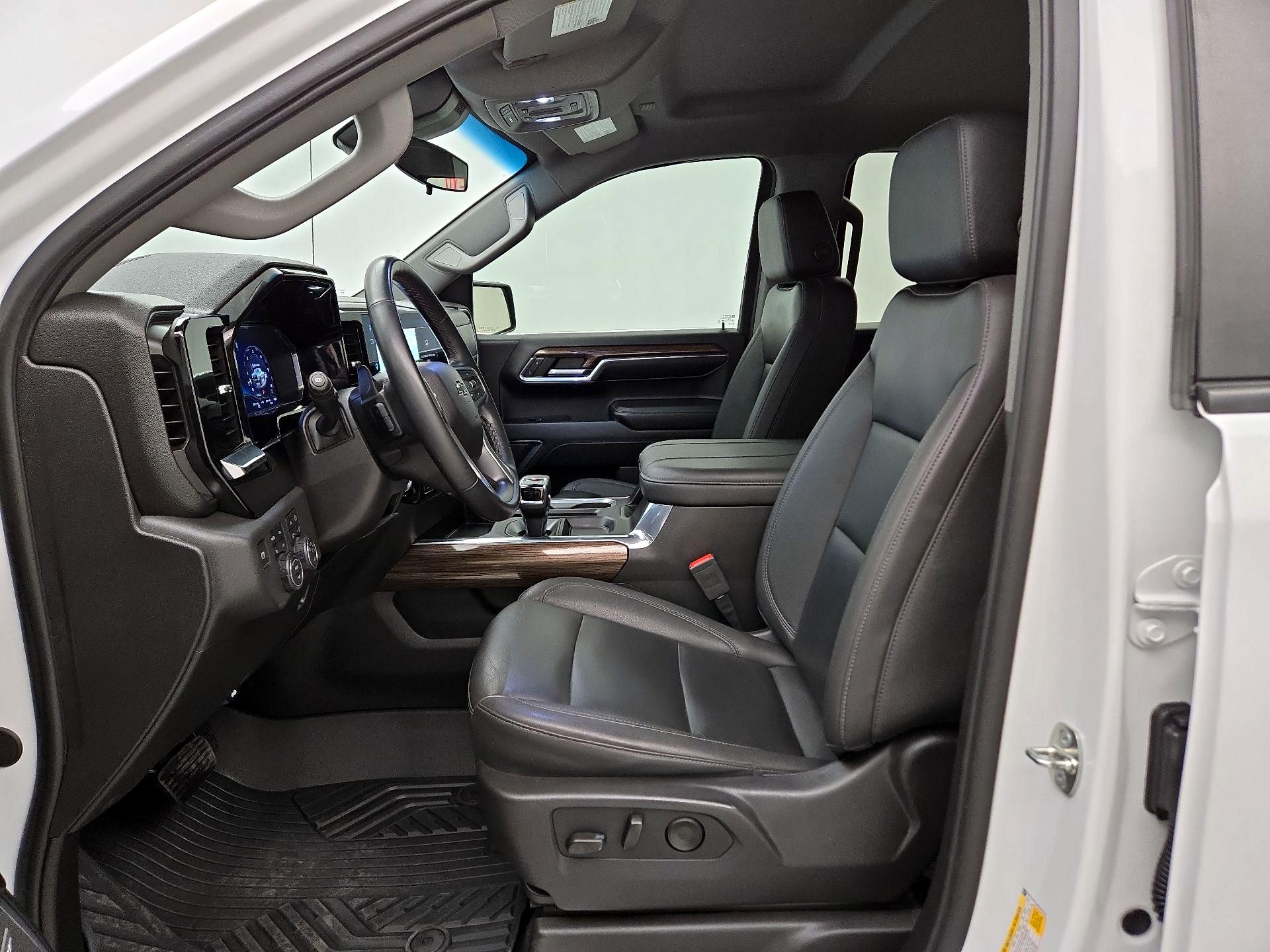 Thumbnail: 2024 Chevrolet Silverado 1500 - 11