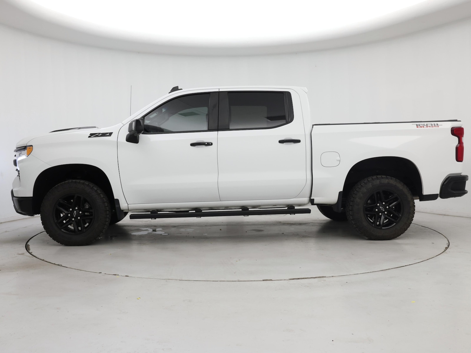 2024 Chevrolet Silverado 1500 LT Trail Boss - Photo 4