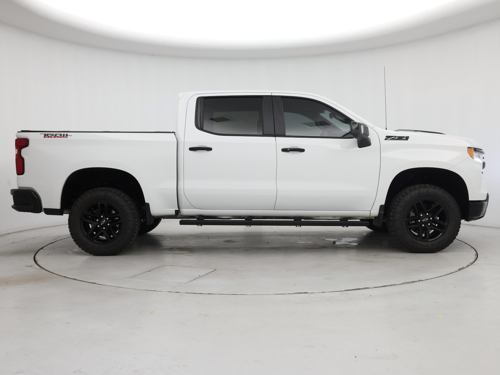 2024 Chevrolet Silverado 1500 LT Trail Boss - Photo 8