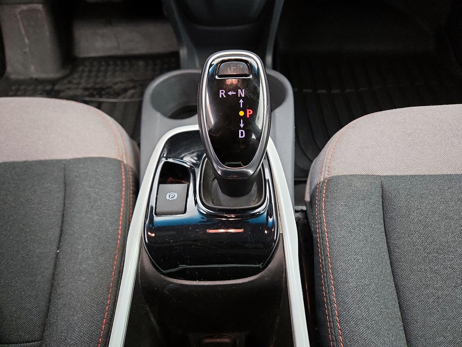 Thumbnail: 2021 Chevrolet Bolt EV - 17