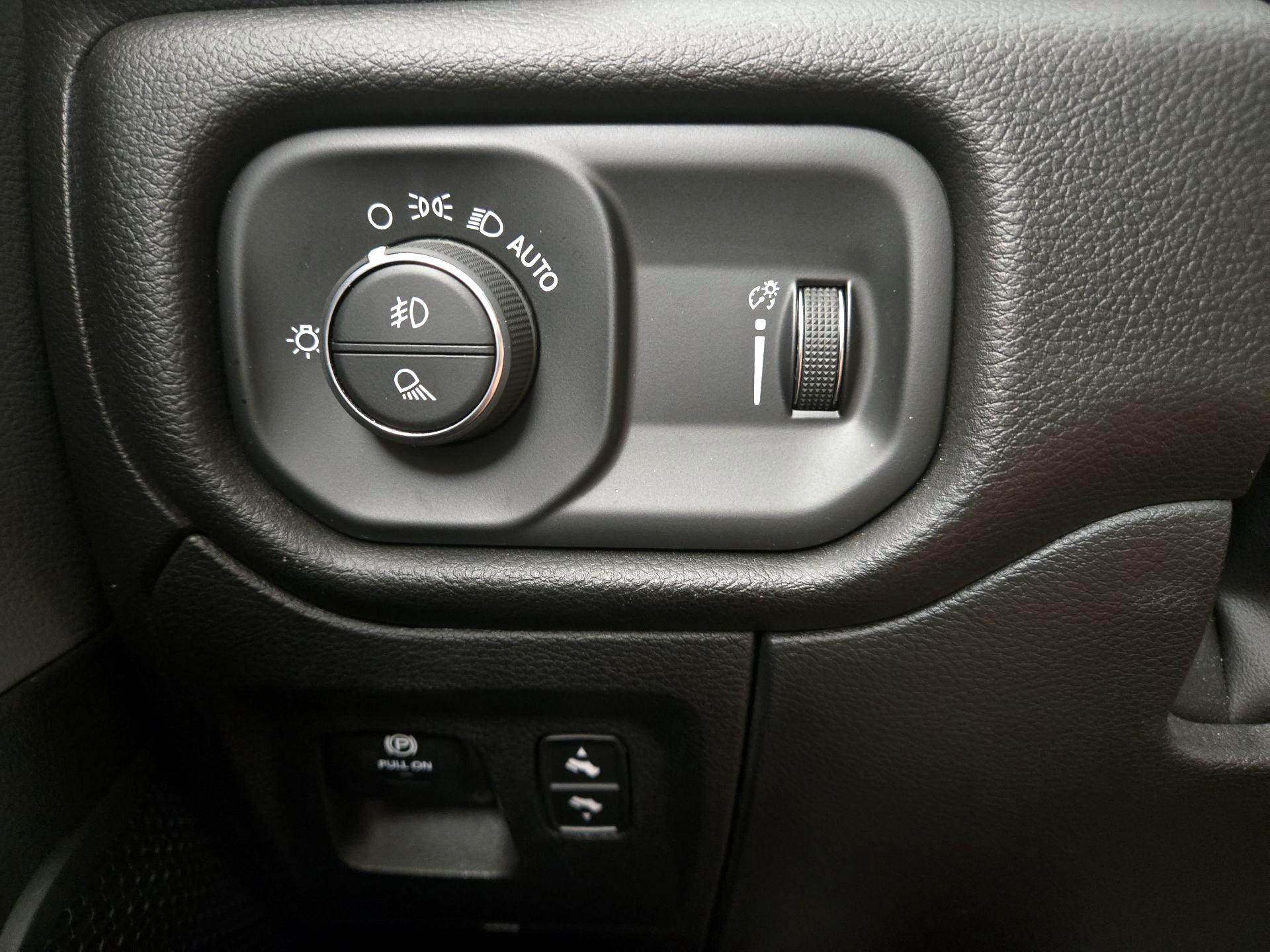 Thumbnail: 2023 RAM 1500 - 13