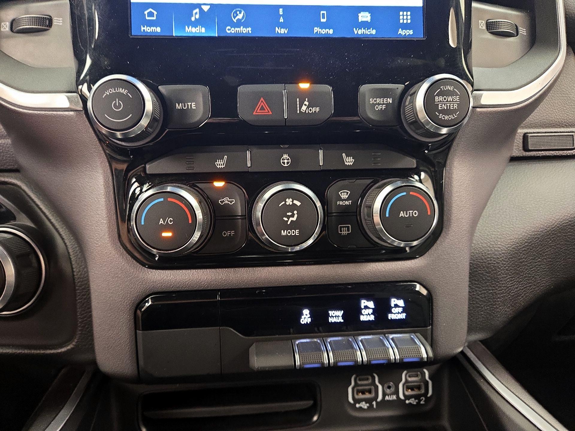 Thumbnail: 2023 RAM 1500 - 17