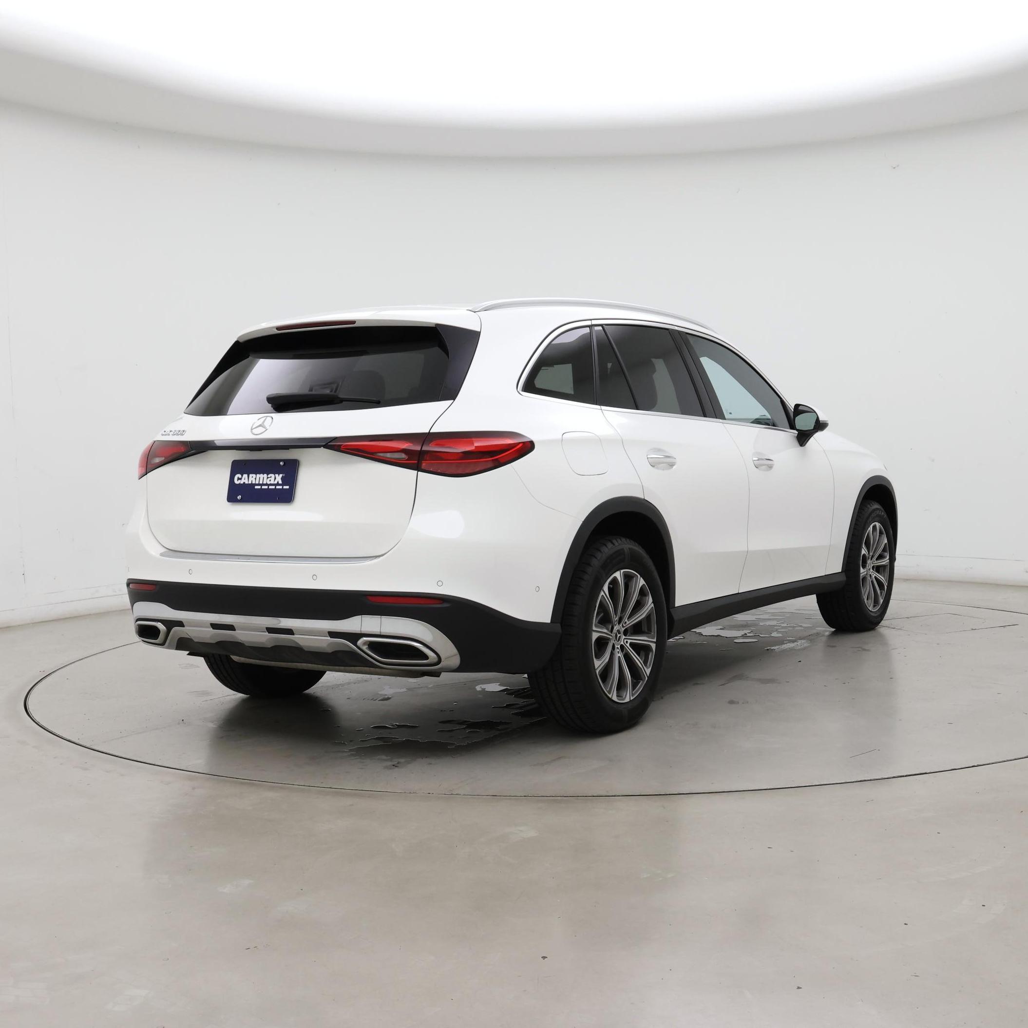 Thumbnail: 2023 Mercedes-Benz GLC - 8