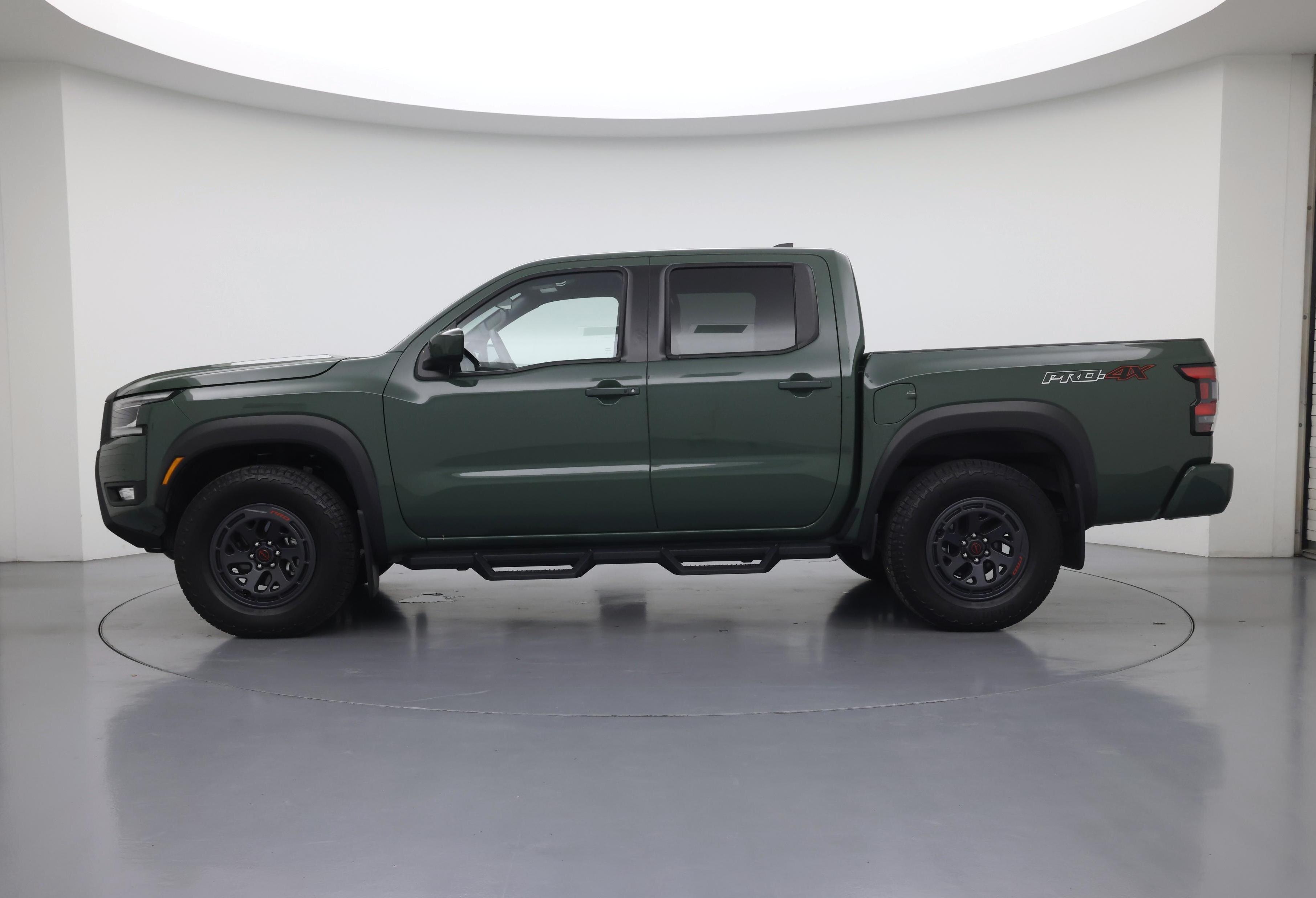 Thumbnail: 2025 Nissan Frontier - 3