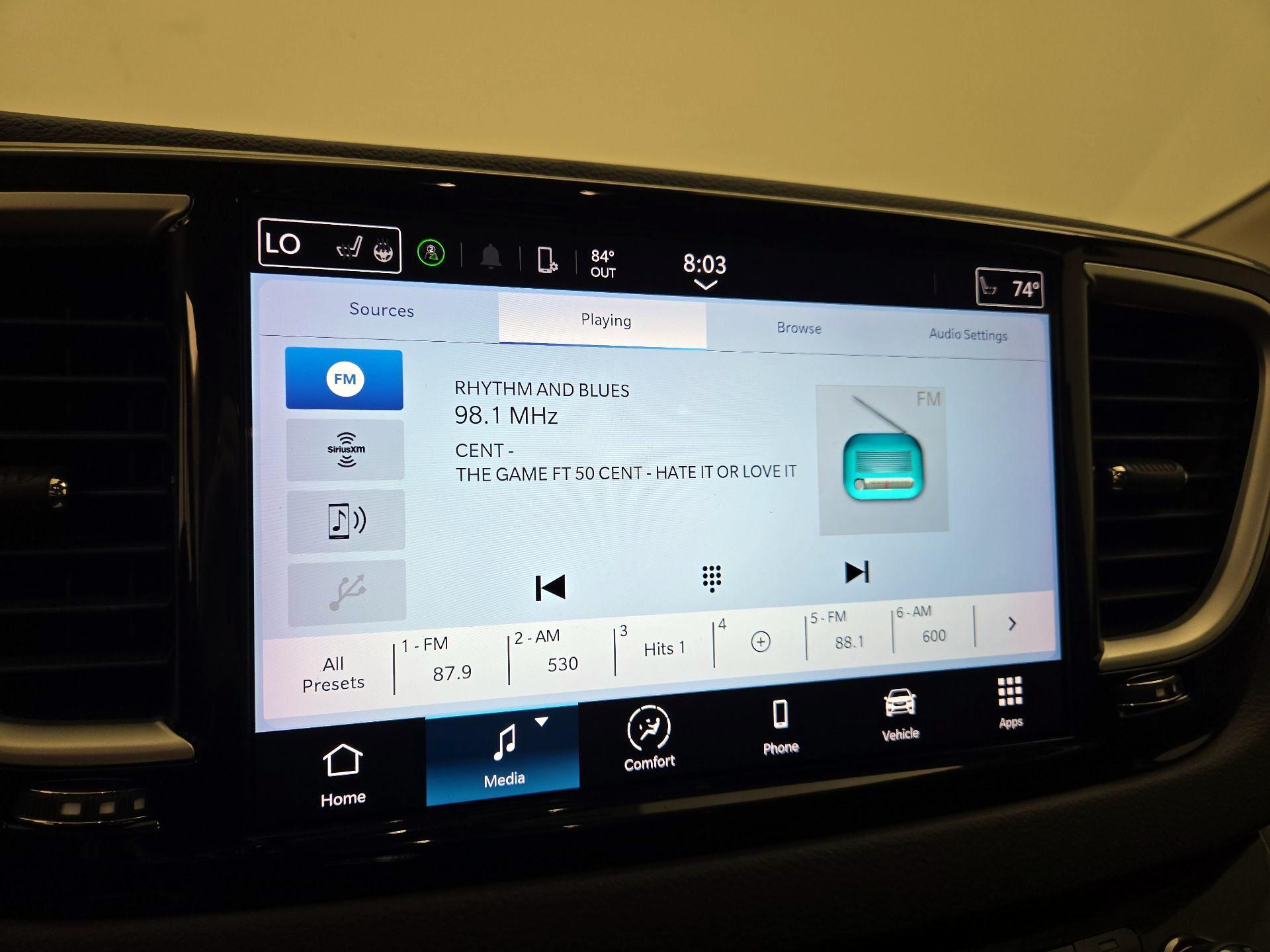 Thumbnail: 2023 Chrysler Pacifica - 15
