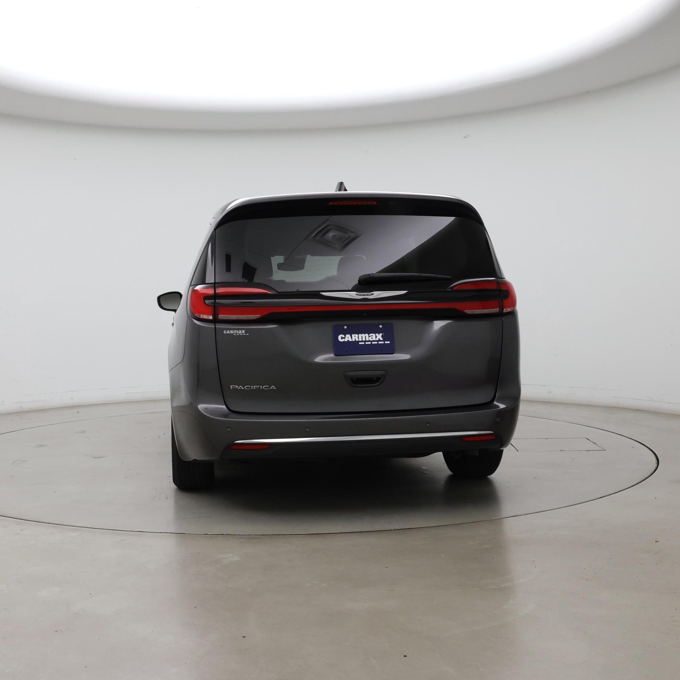 Thumbnail: 2023 Chrysler Pacifica - 6