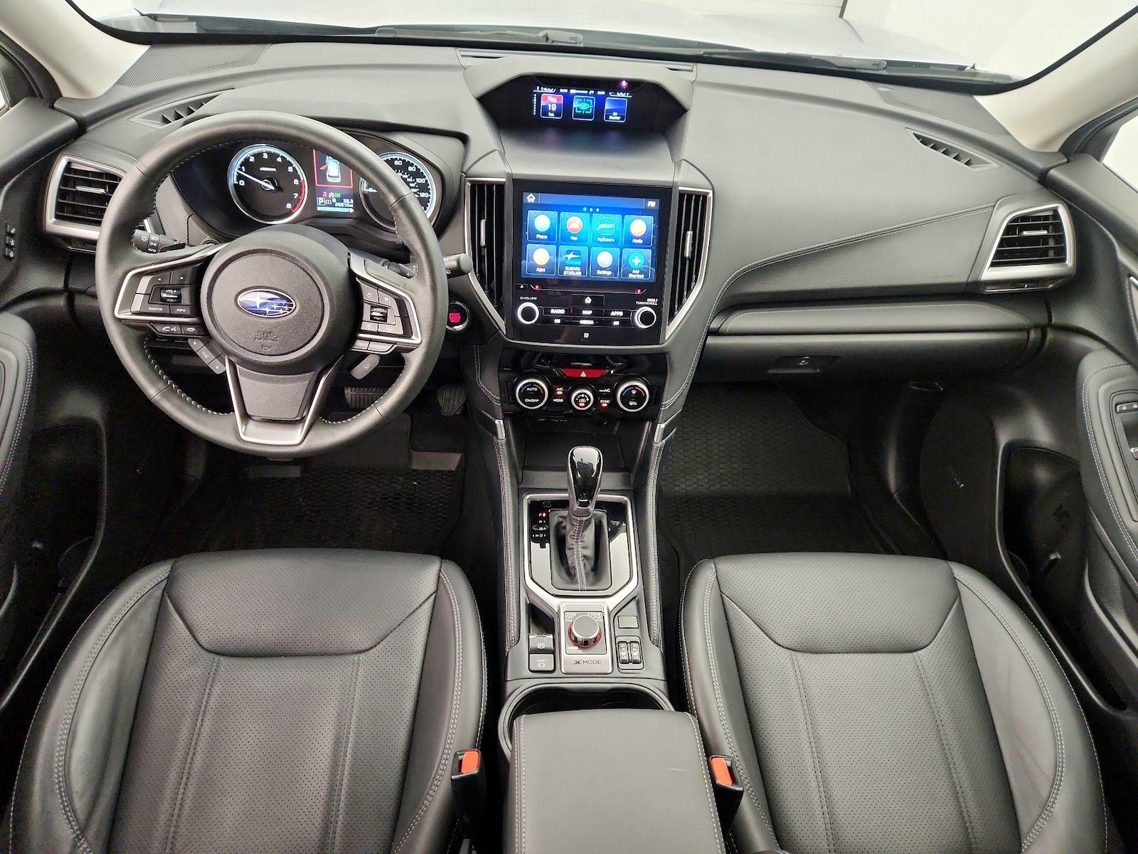 2022 Subaru Forester Touring - Photo 10