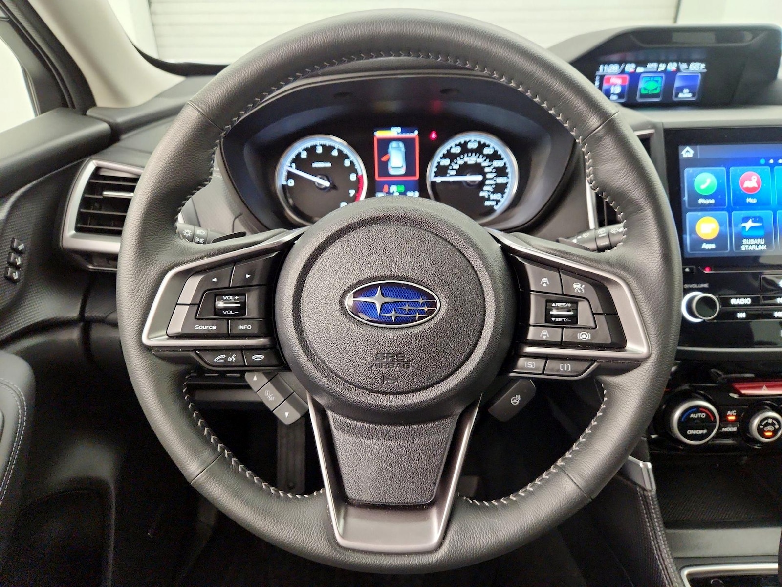 2022 Subaru Forester Touring - Photo 11