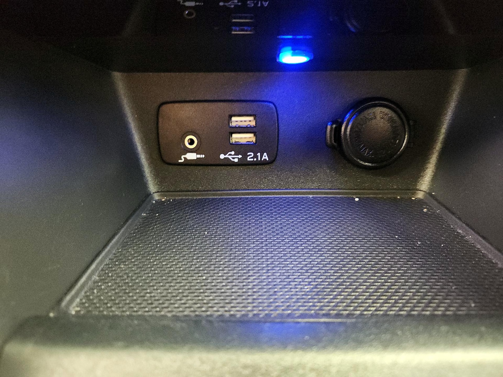 2022 Subaru Forester Touring - Photo 19