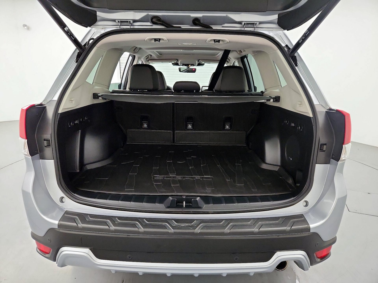 2022 Subaru Forester Touring - Photo 22
