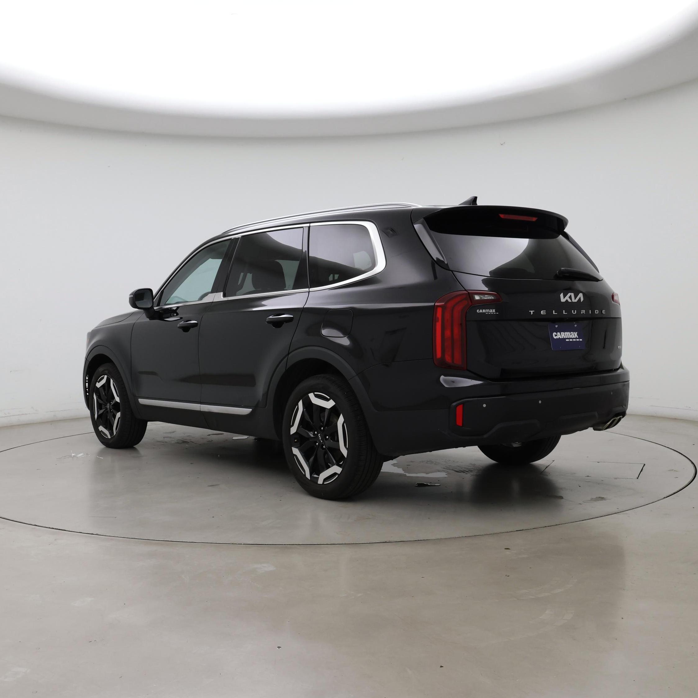 Thumbnail: 2023 Kia Telluride - 2