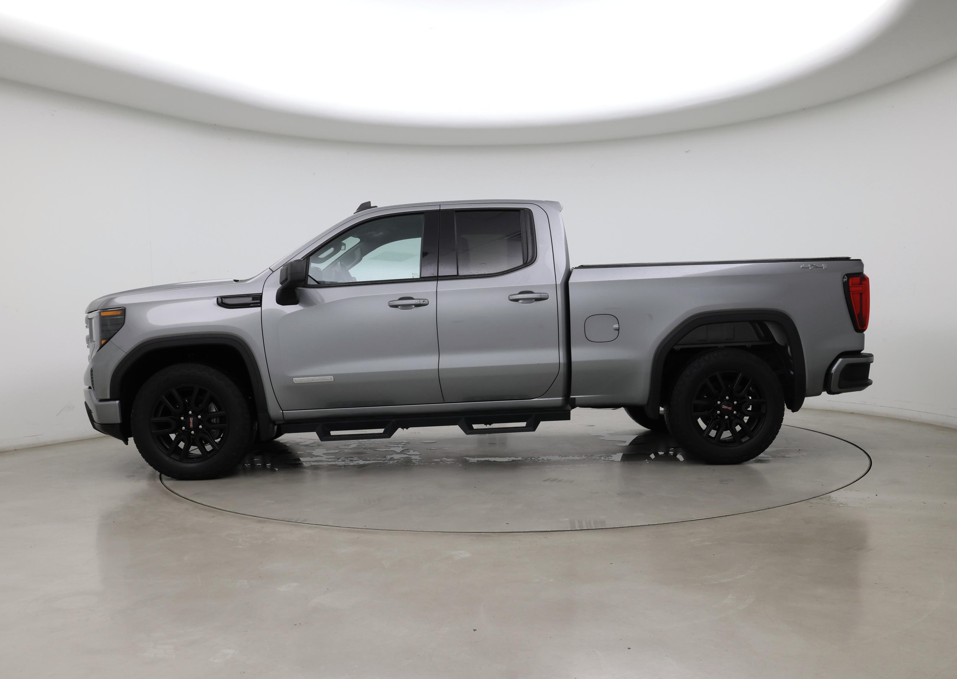 Thumbnail: 2023 GMC Sierra 1500 - 3