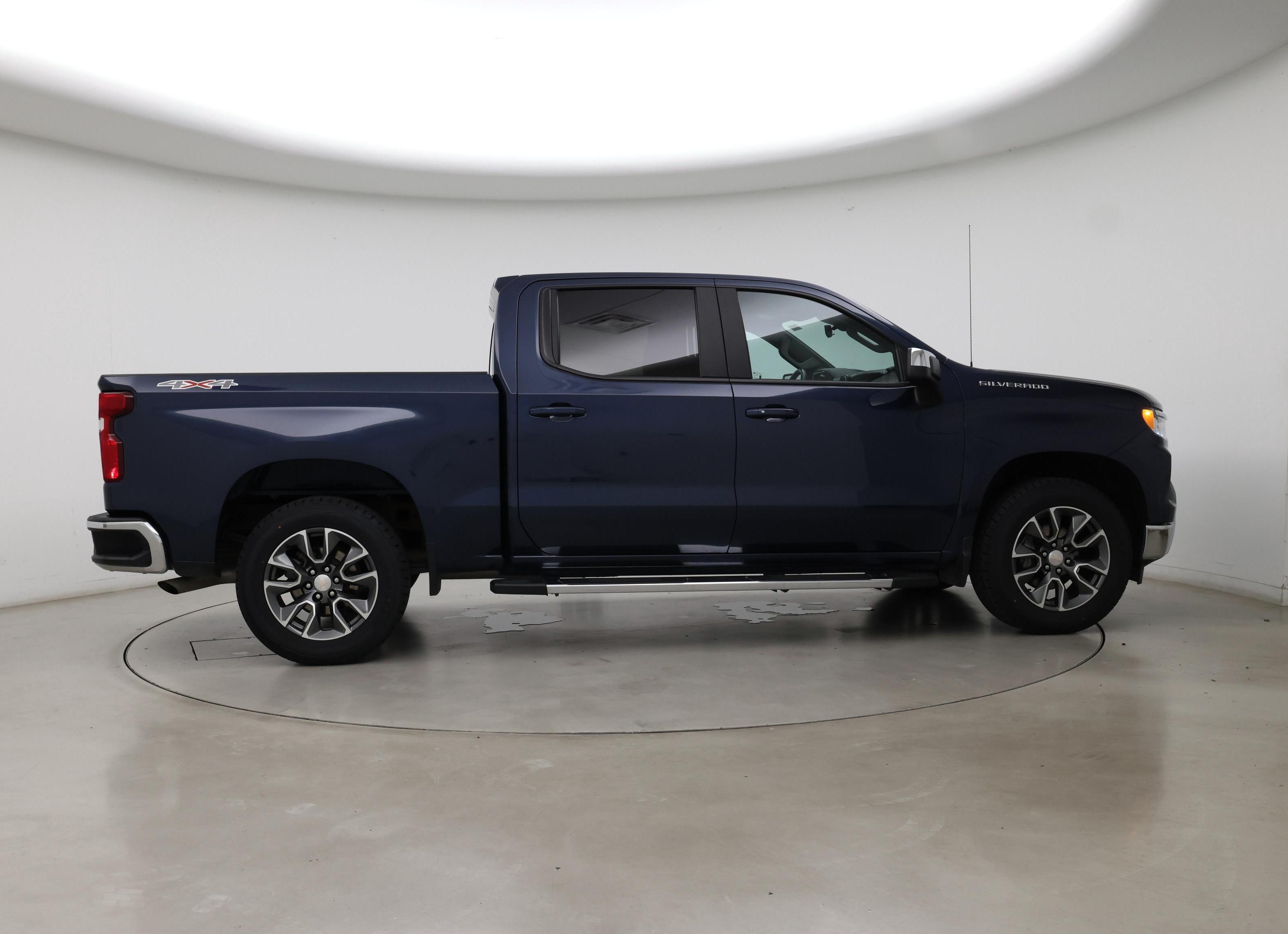 Thumbnail: 2023 Chevrolet Silverado 1500 - 7