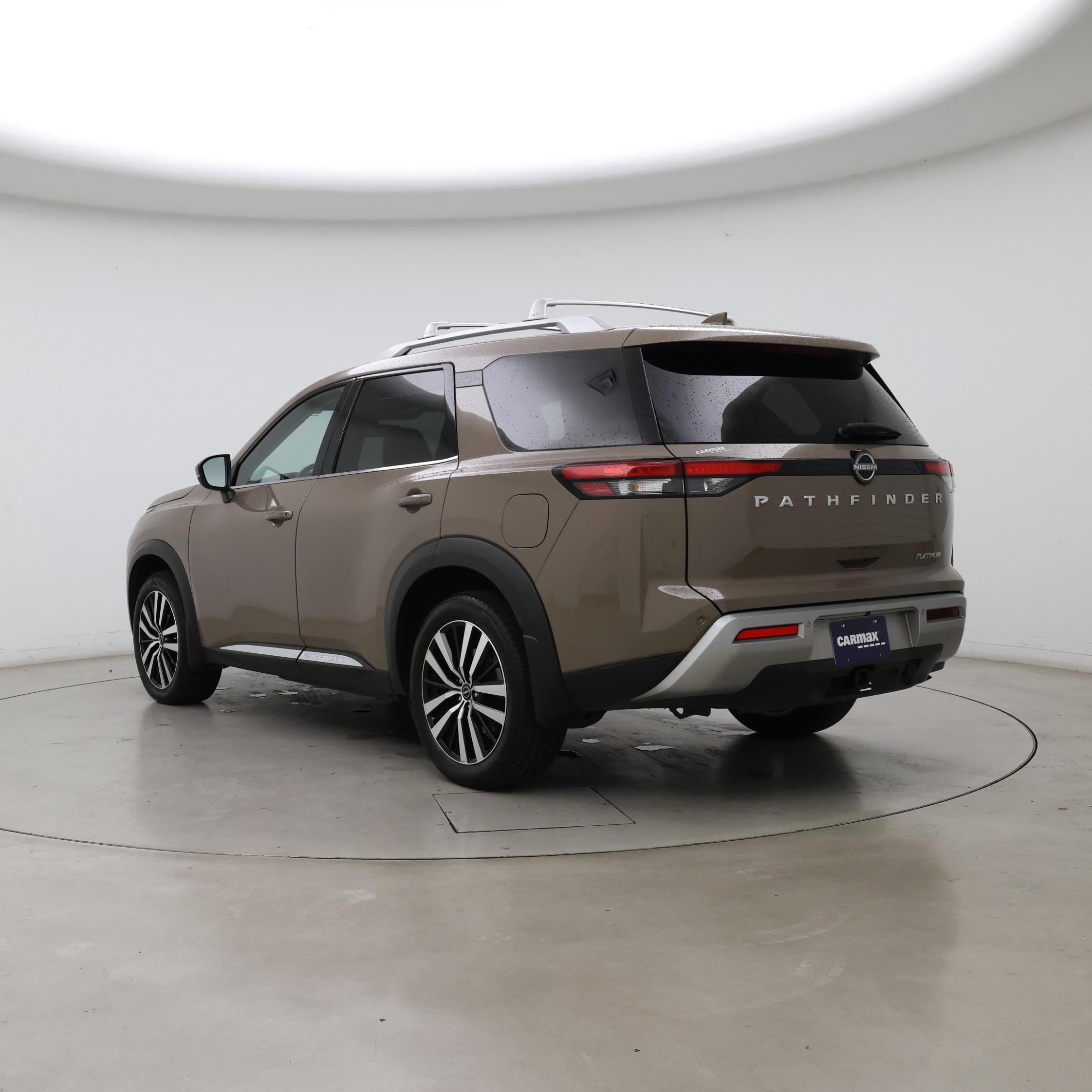 Thumbnail: 2025 Nissan Pathfinder - 2